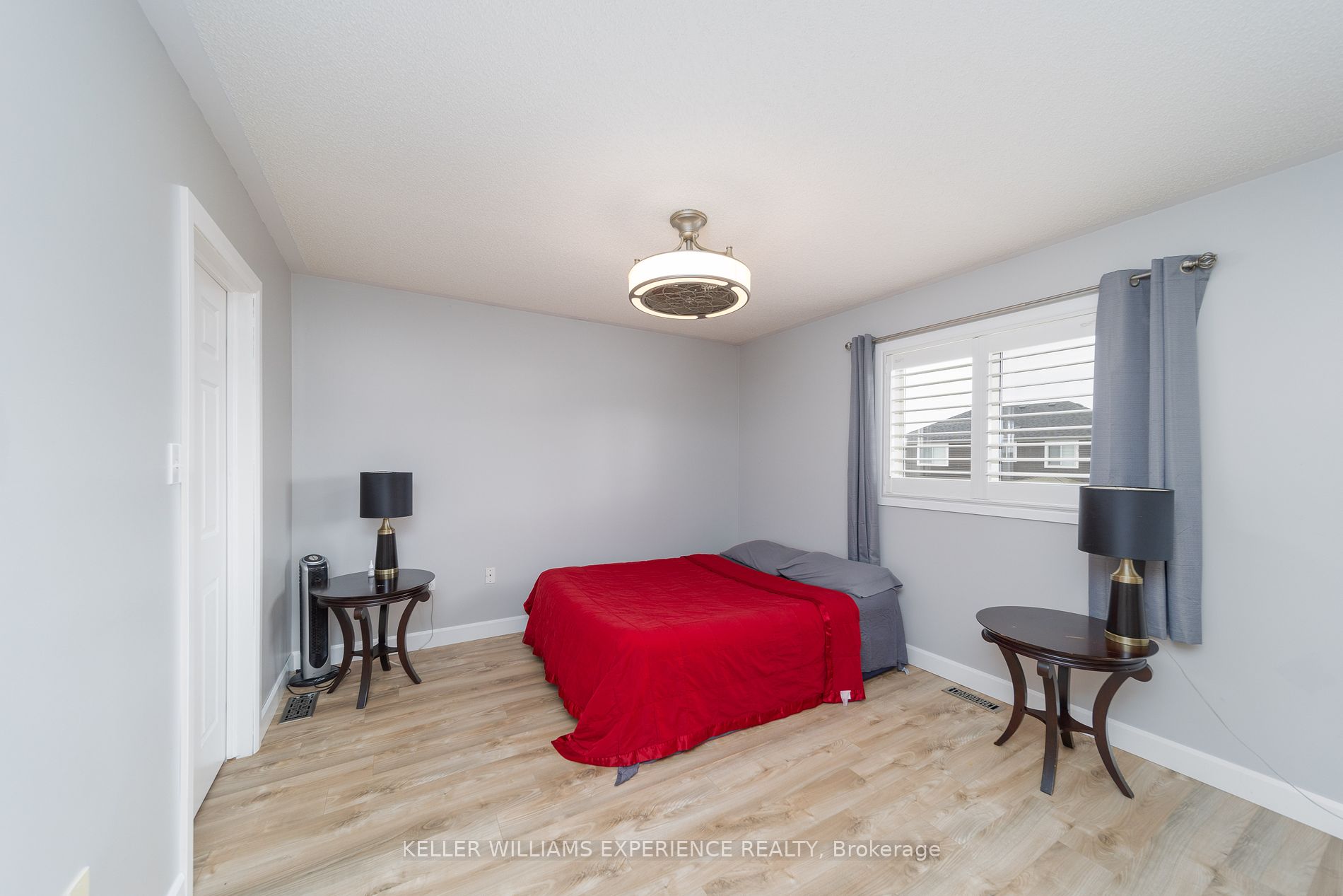 21 Truax Cres
