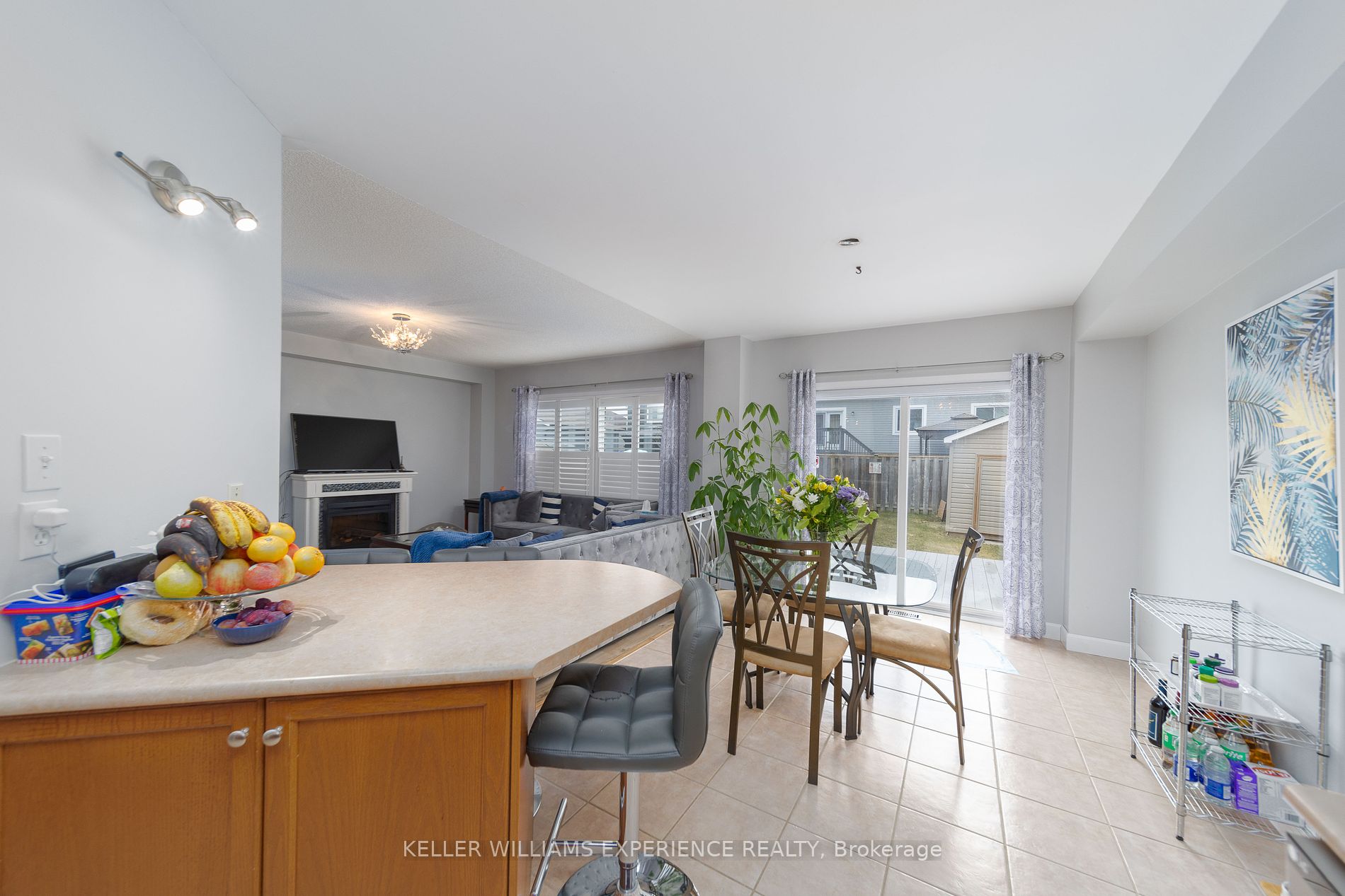 21 Truax Cres