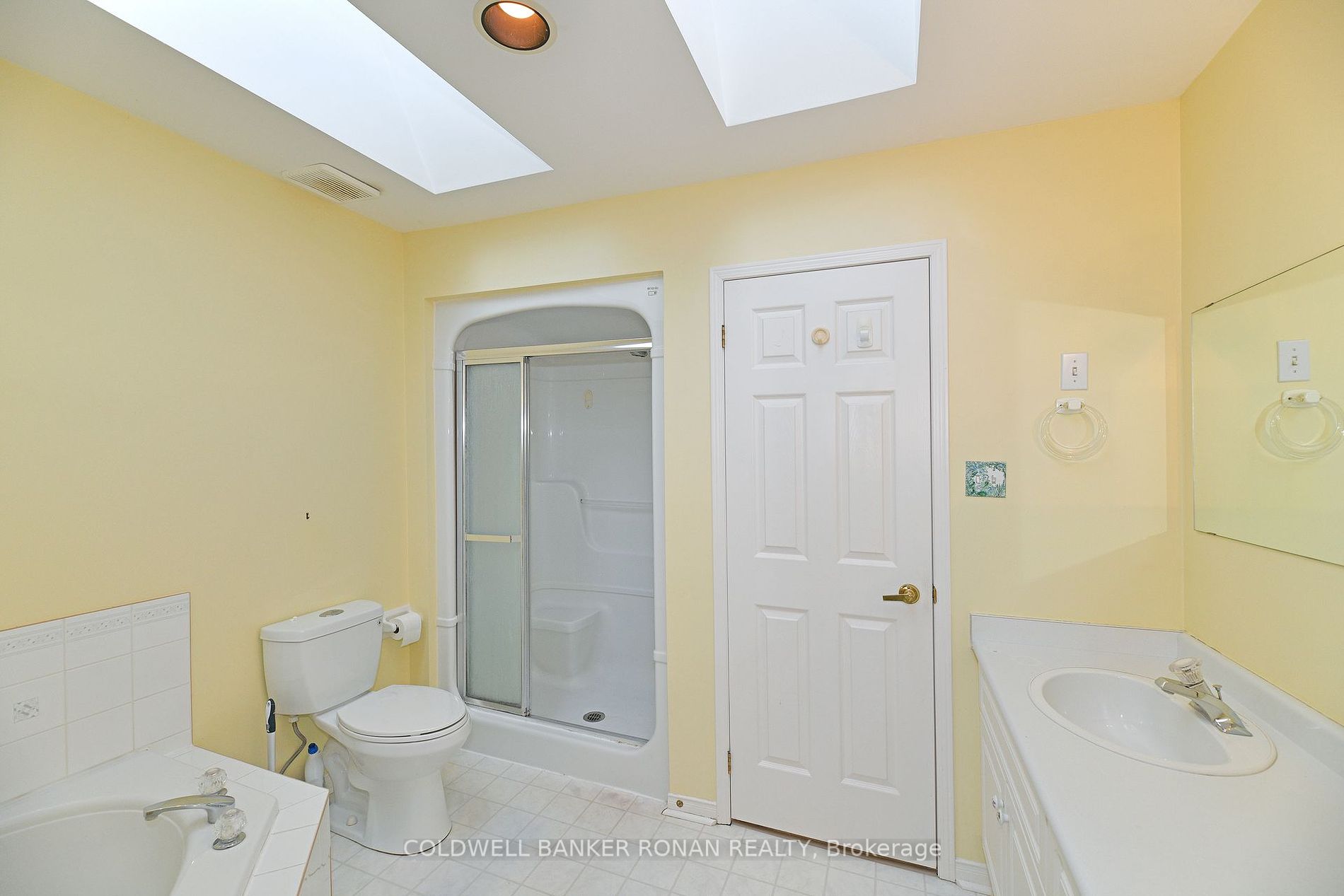 210 Greenbriar Road, #17