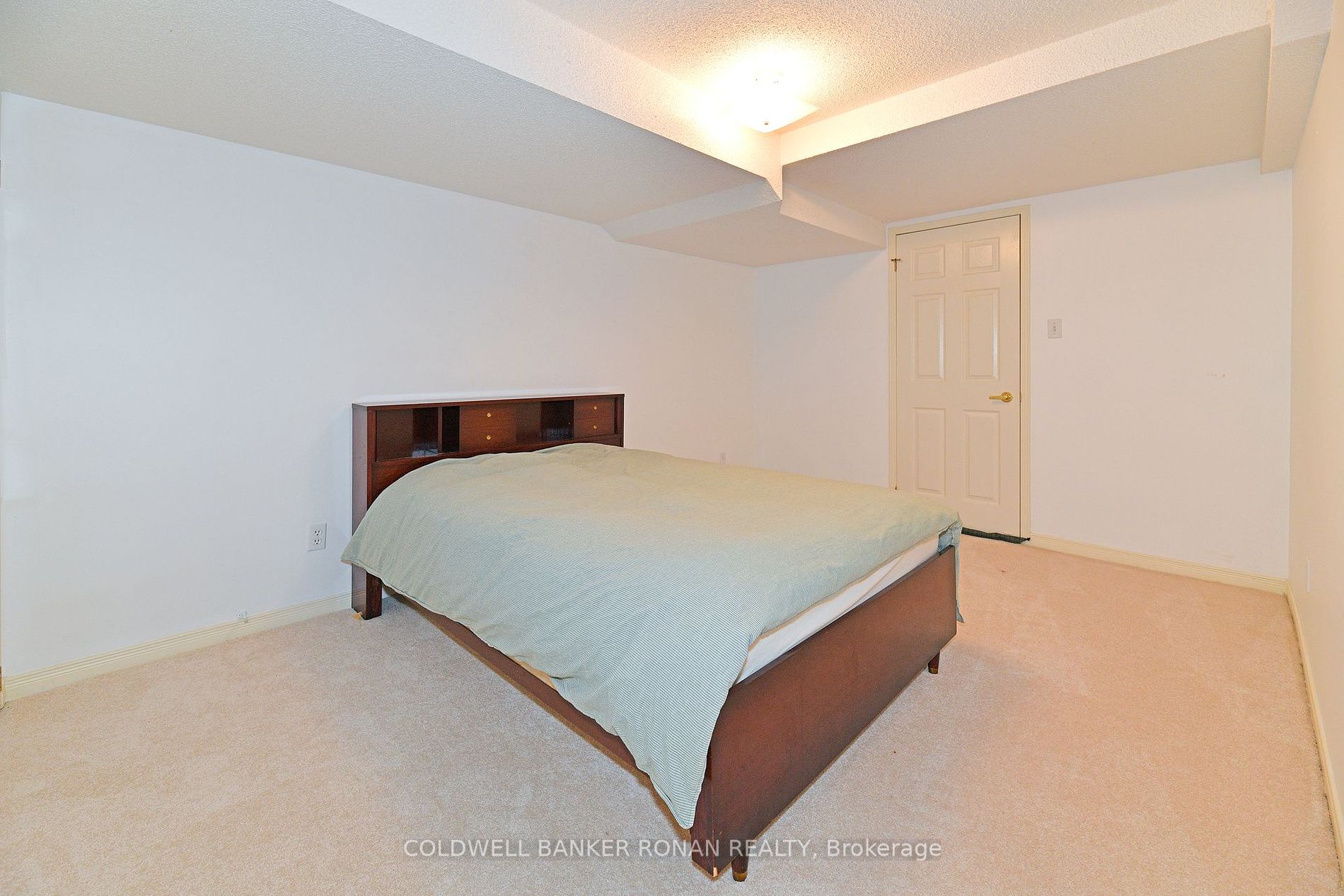 210 Greenbriar Road, #17