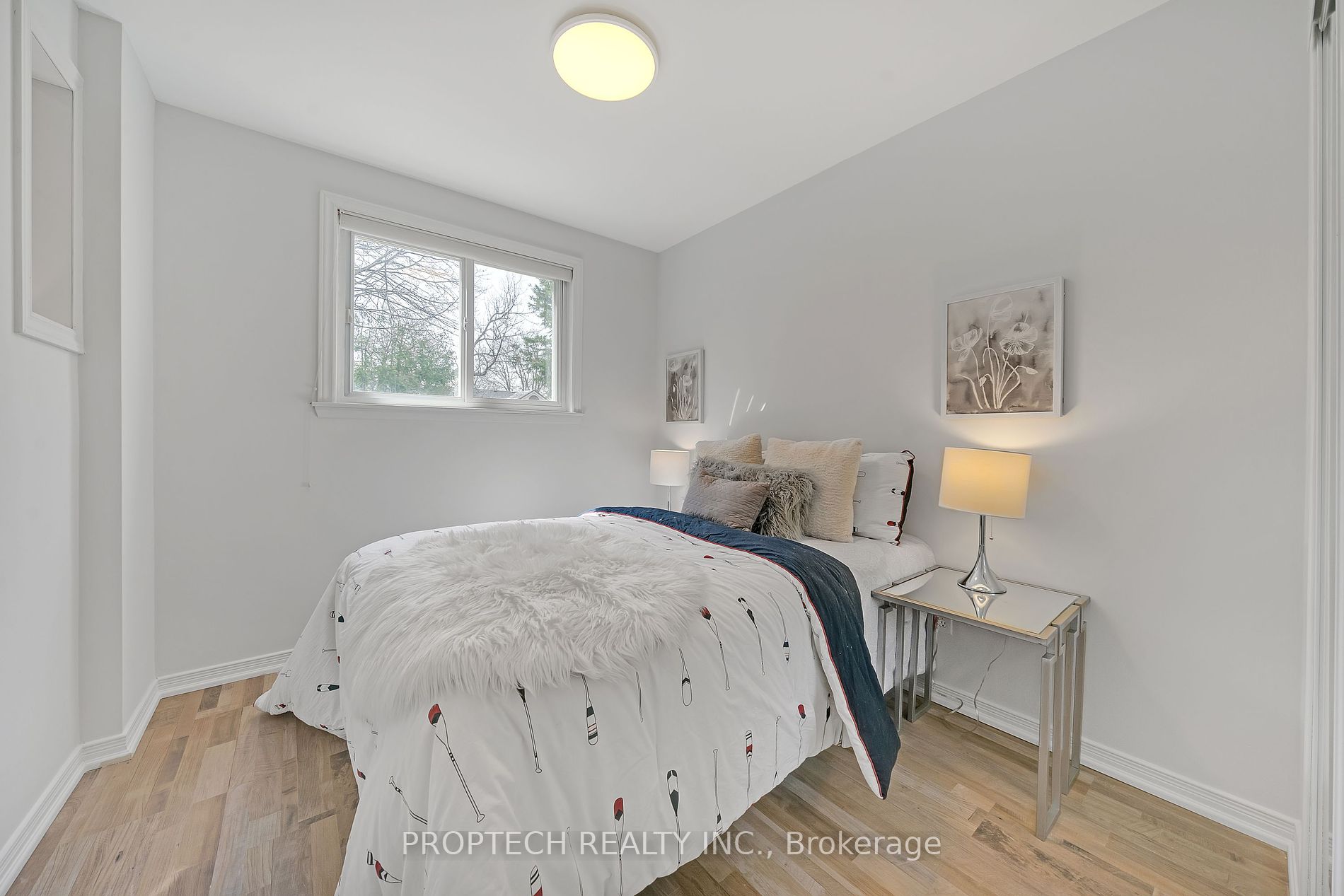 24 Brightway Crescent