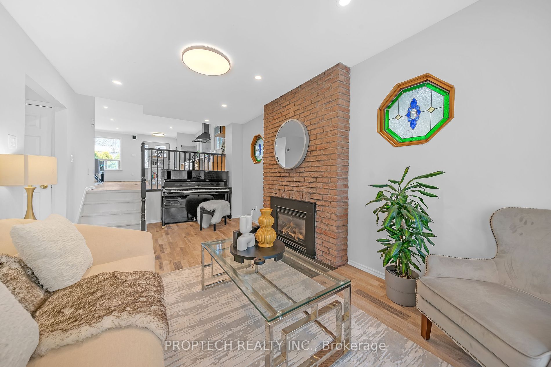 24 Brightway Crescent