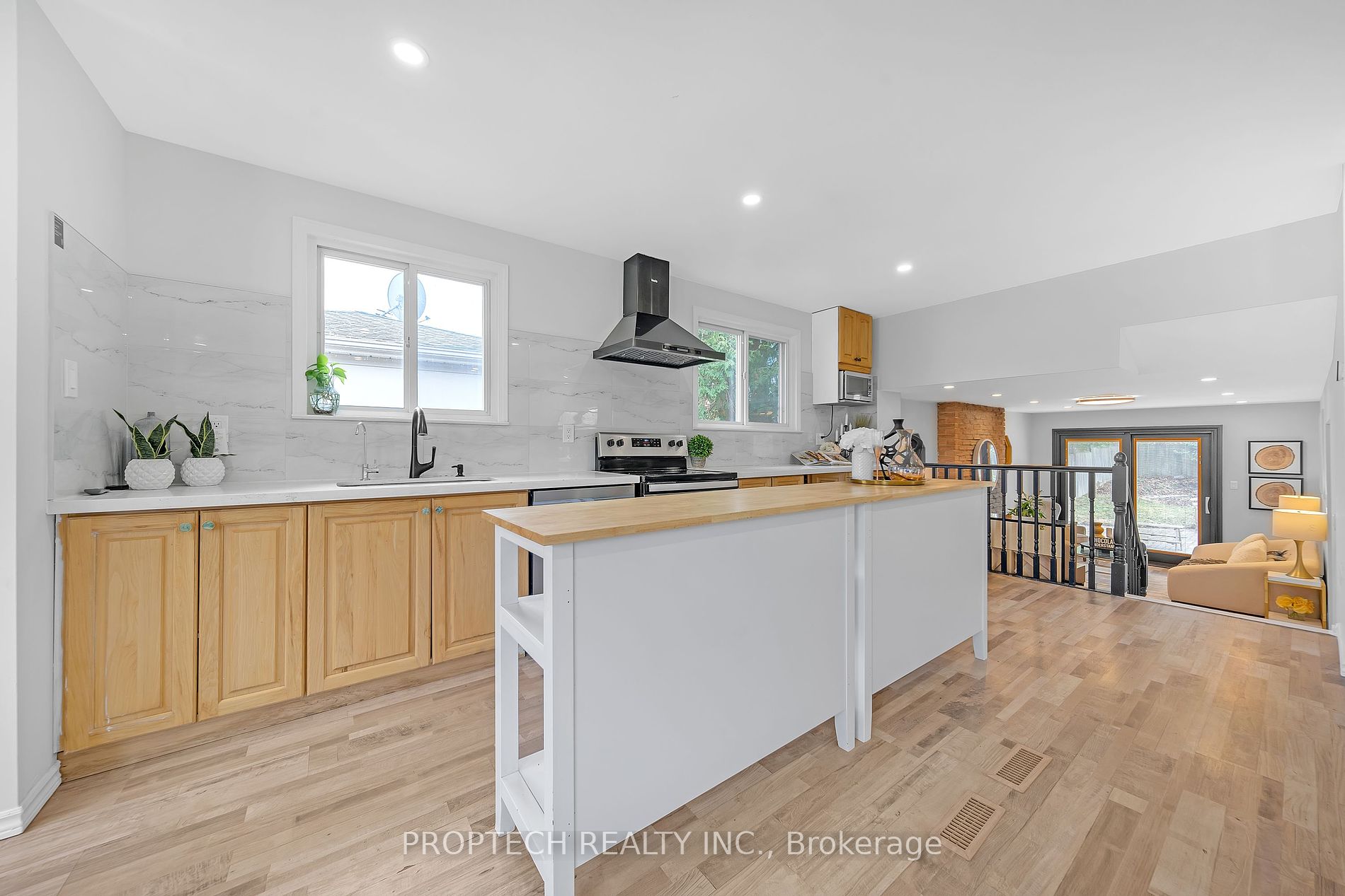 24 Brightway Crescent