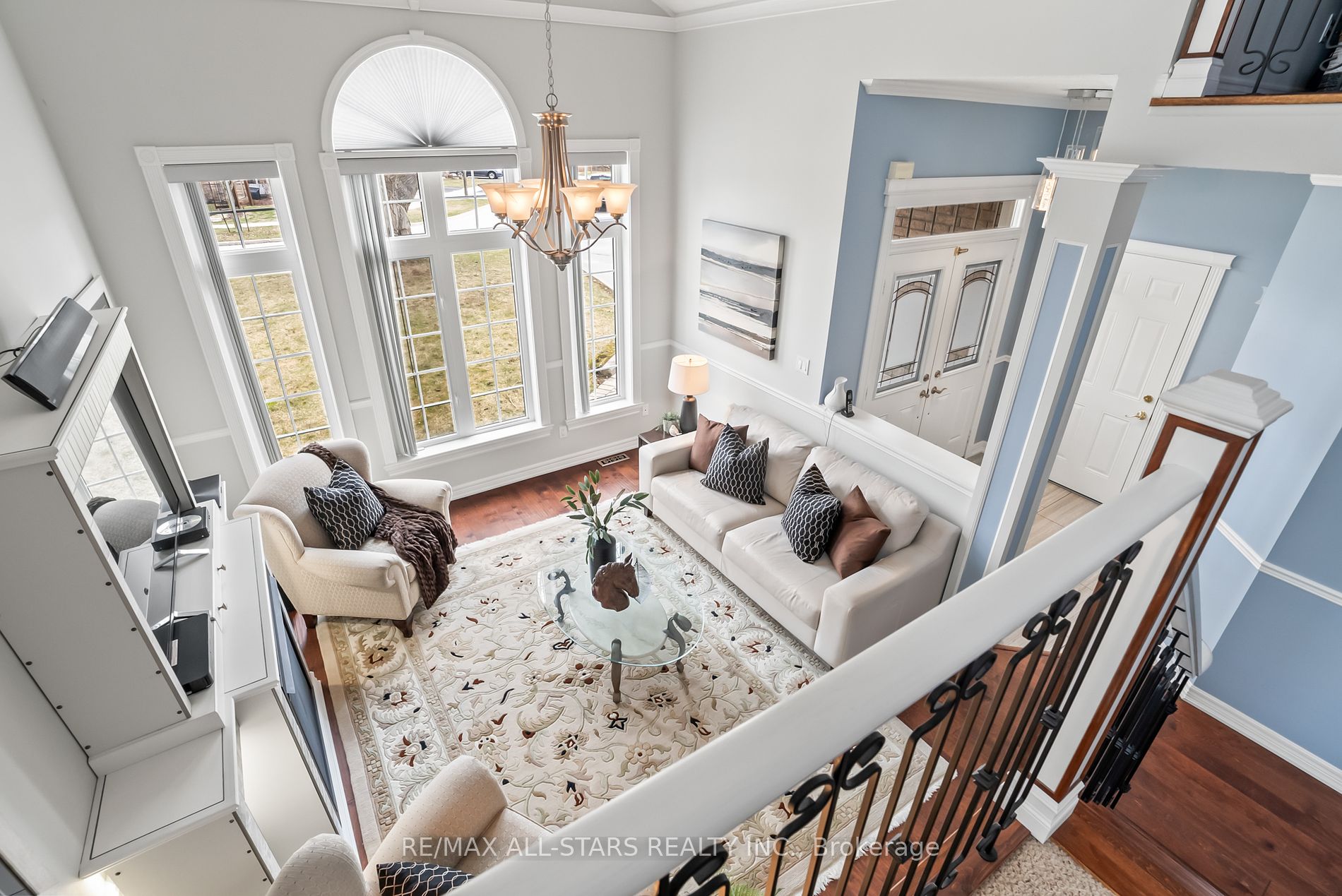 21 Meadow's End Cres