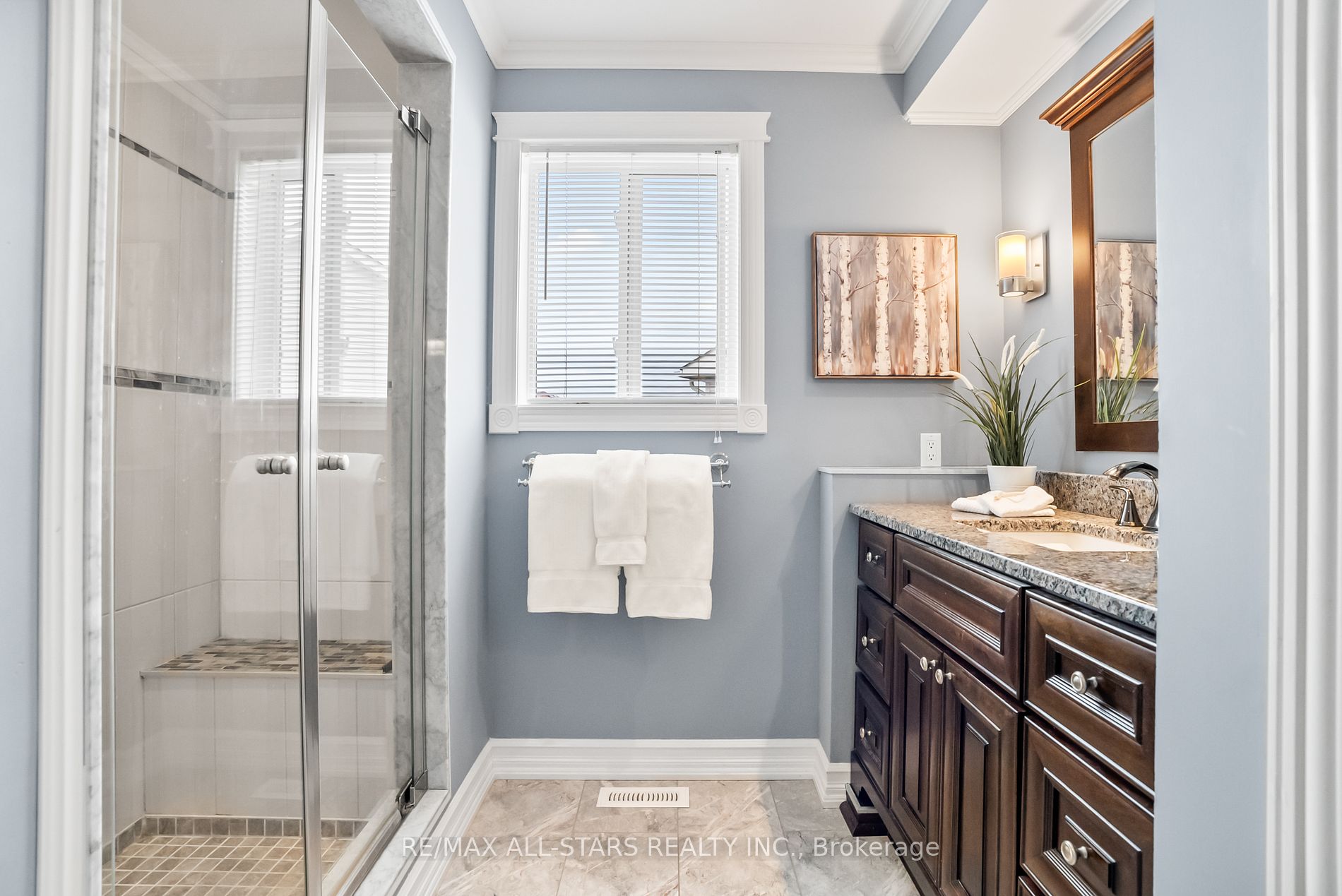 21 Meadow's End Cres