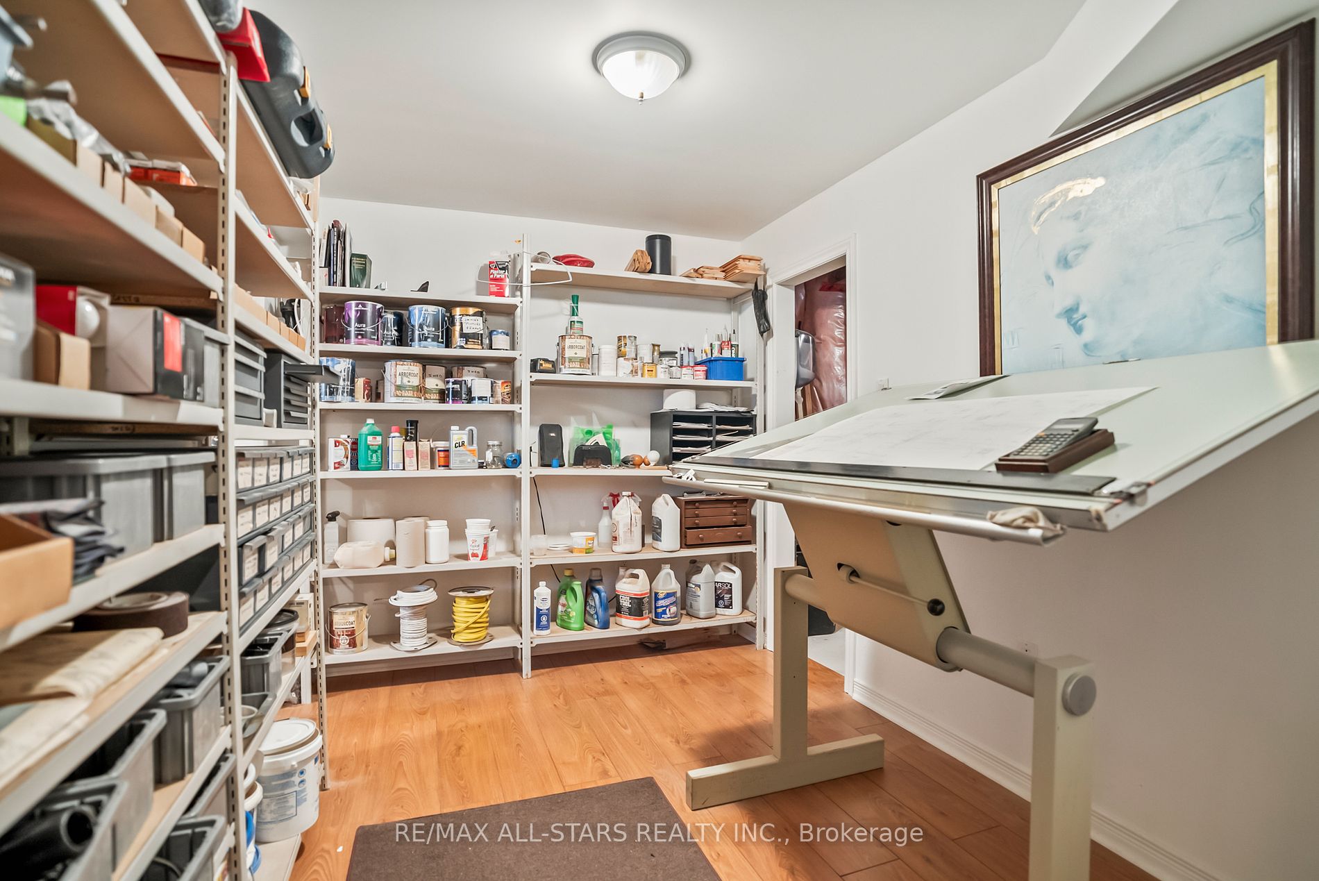 21 Meadow's End Cres