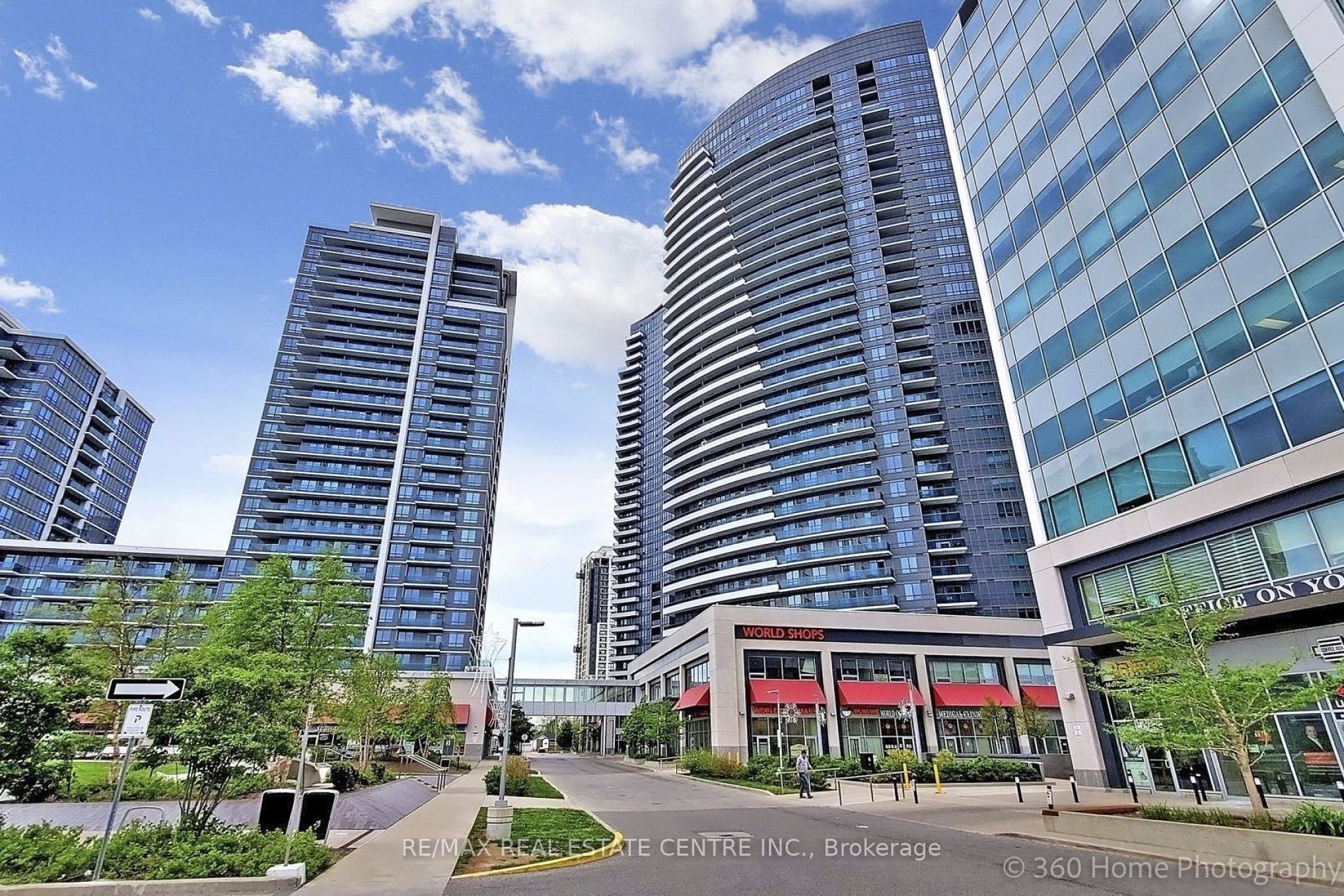 7171 Yonge St, #Lph307