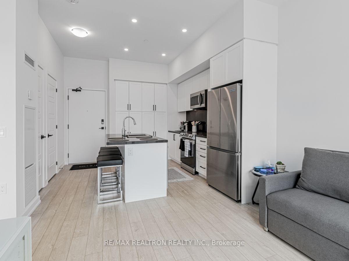 415 Sea Ray Avenue, #406
