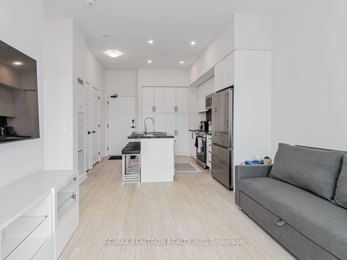 415 Sea Ray Avenue, #406