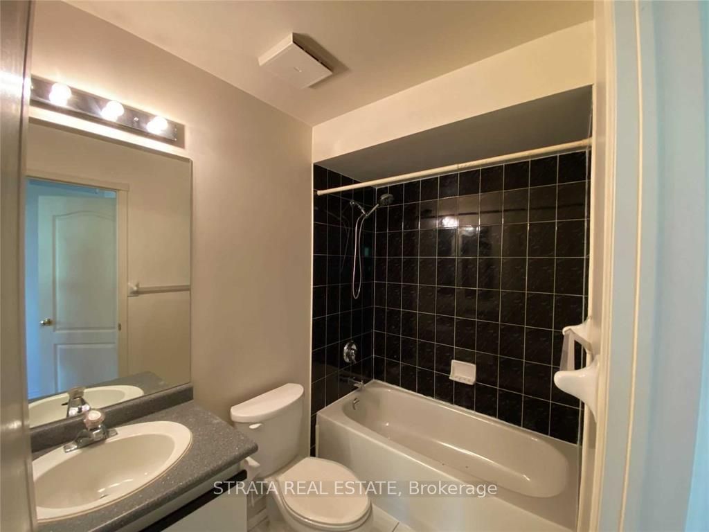 900 Steeles Avenue W #714