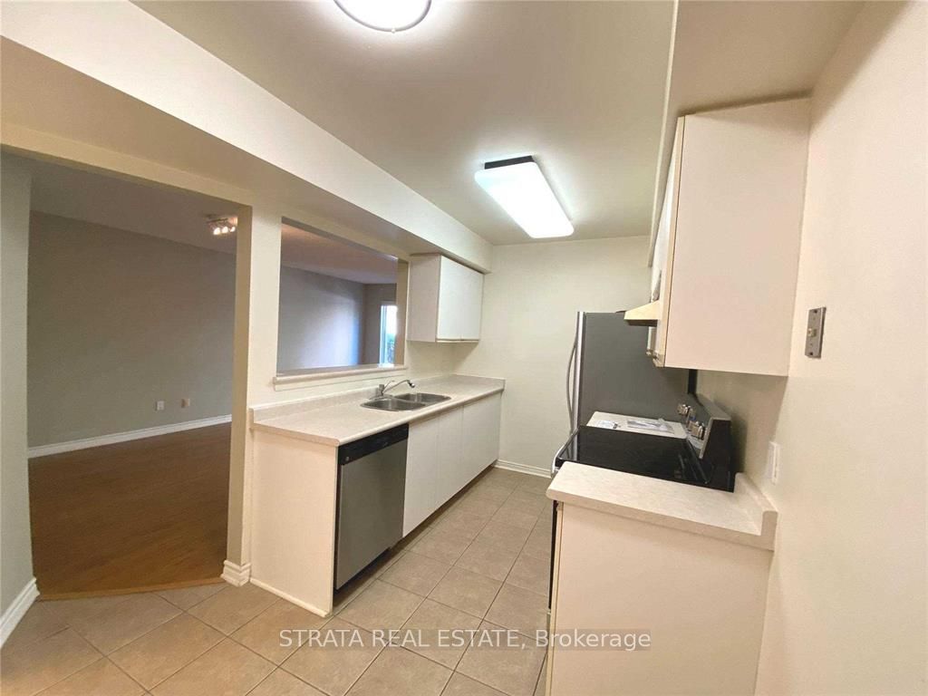 900 Steeles Avenue W #714
