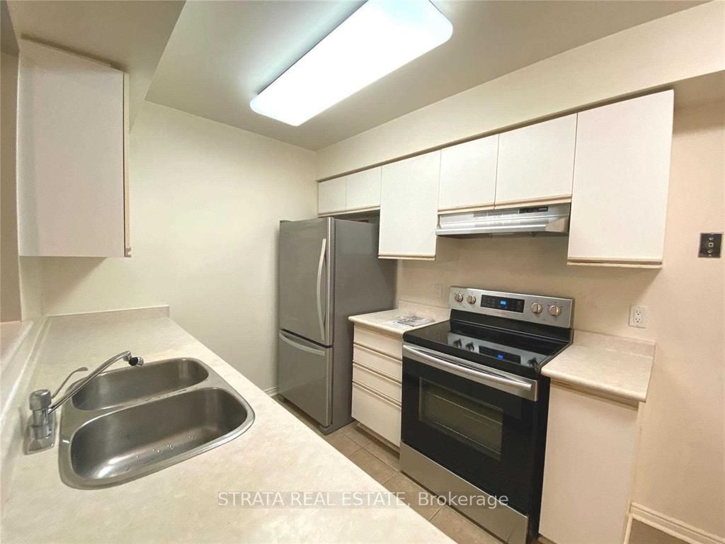 900 Steeles Avenue W #714