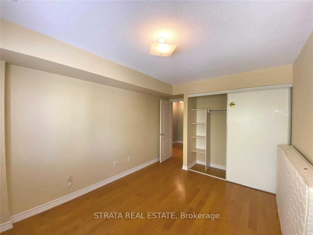 900 Steeles Avenue W #714