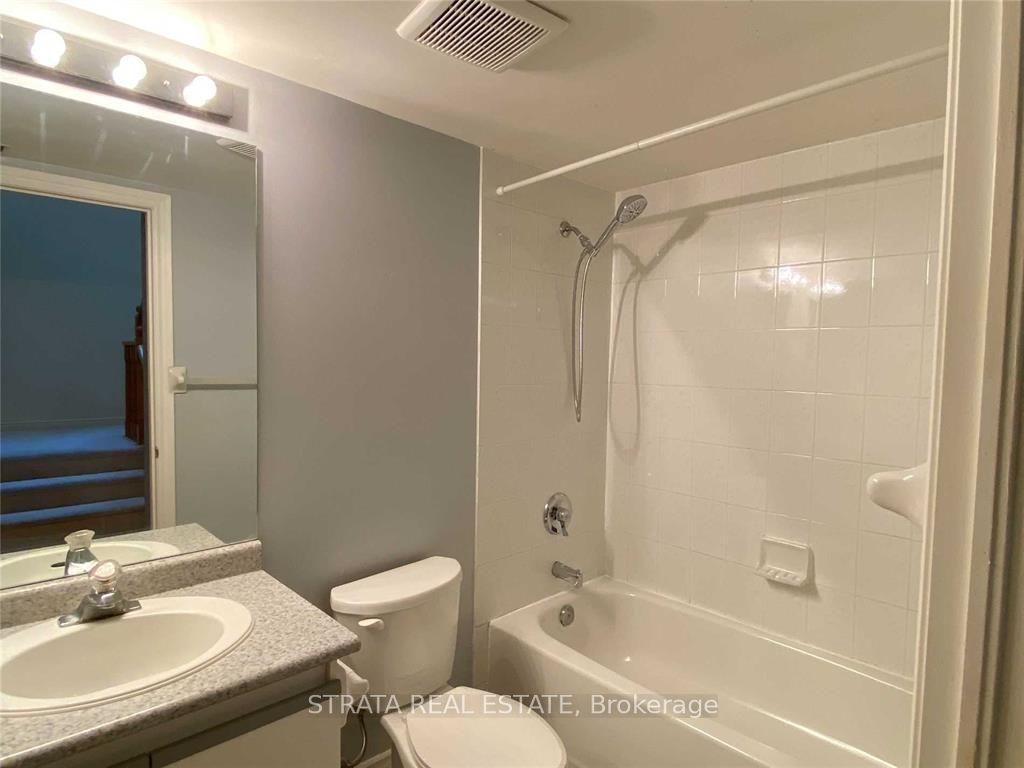 900 Steeles Avenue W #714