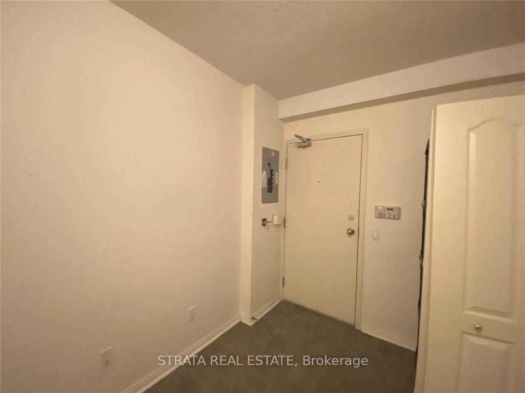 900 Steeles Avenue W #714