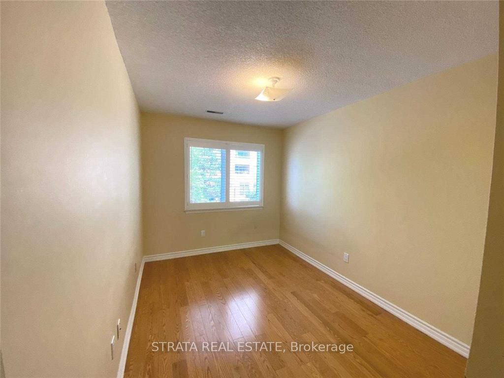 900 Steeles Avenue W #714
