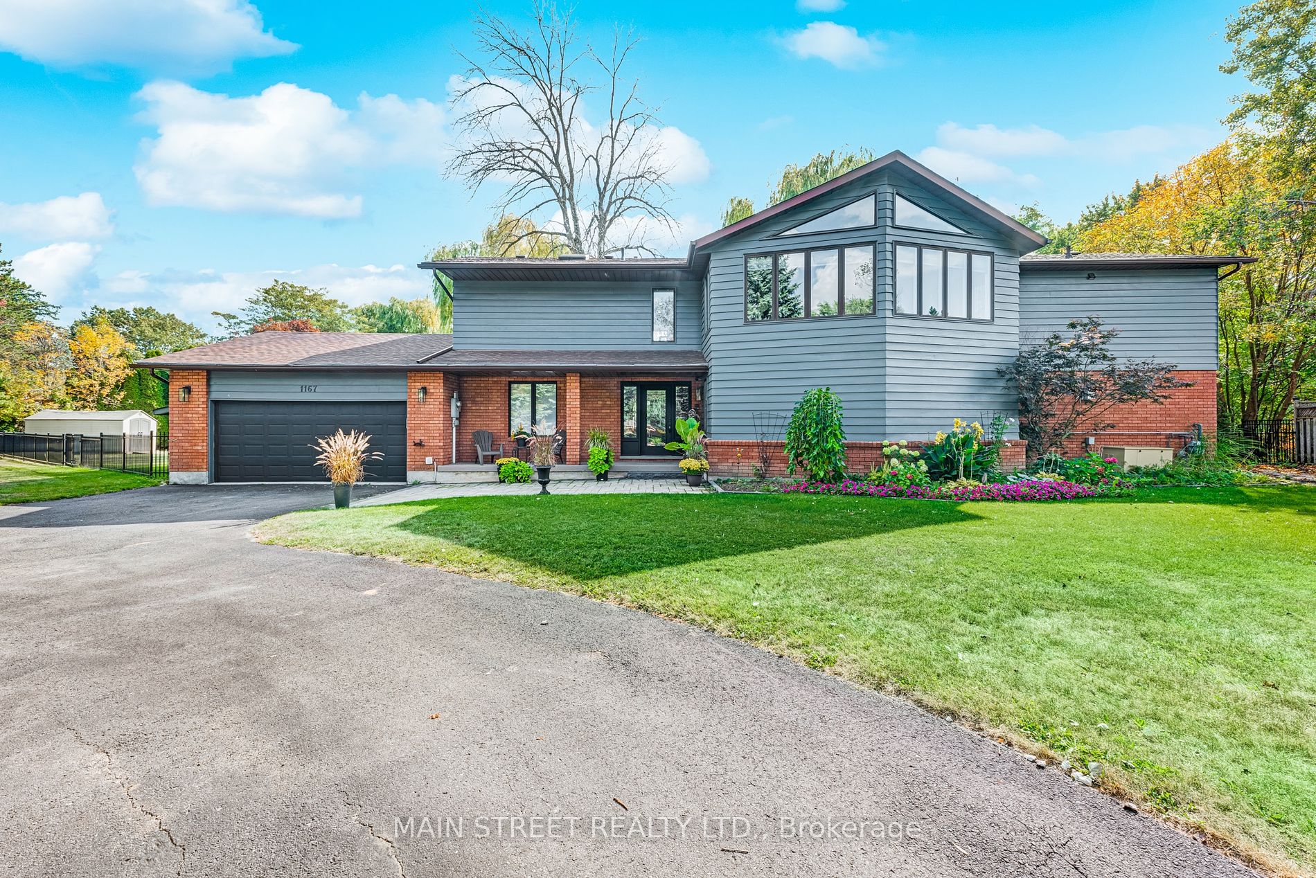 1167 Parkway Dr