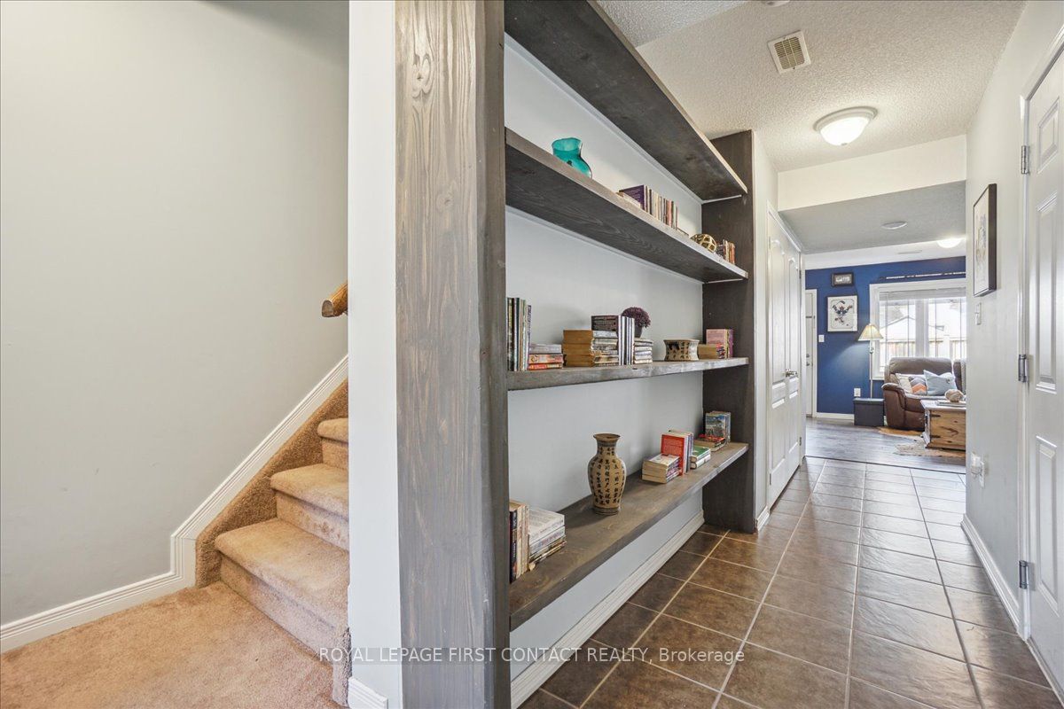 1282 Coleman Crescent