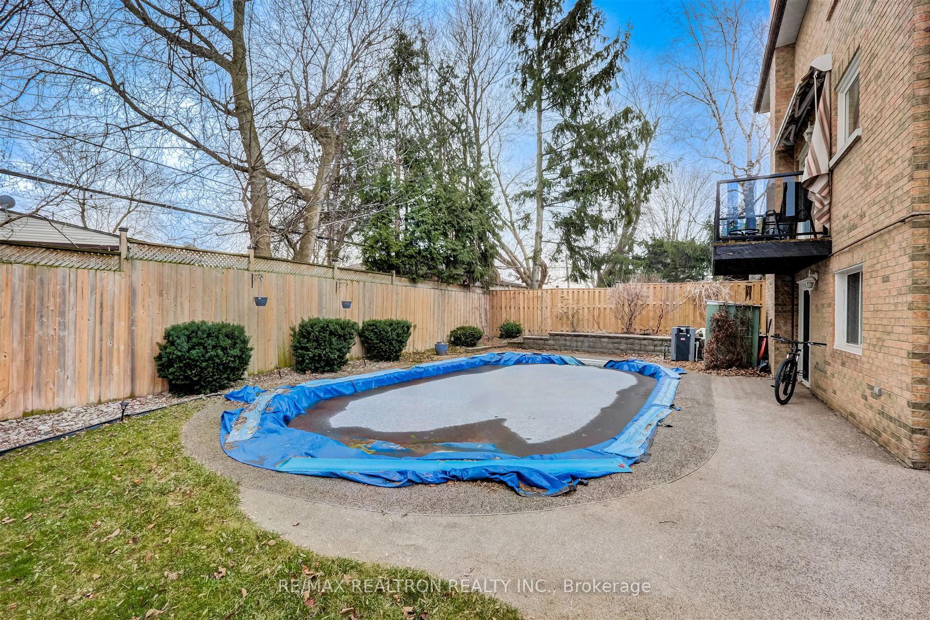 64 Cardinal Cres