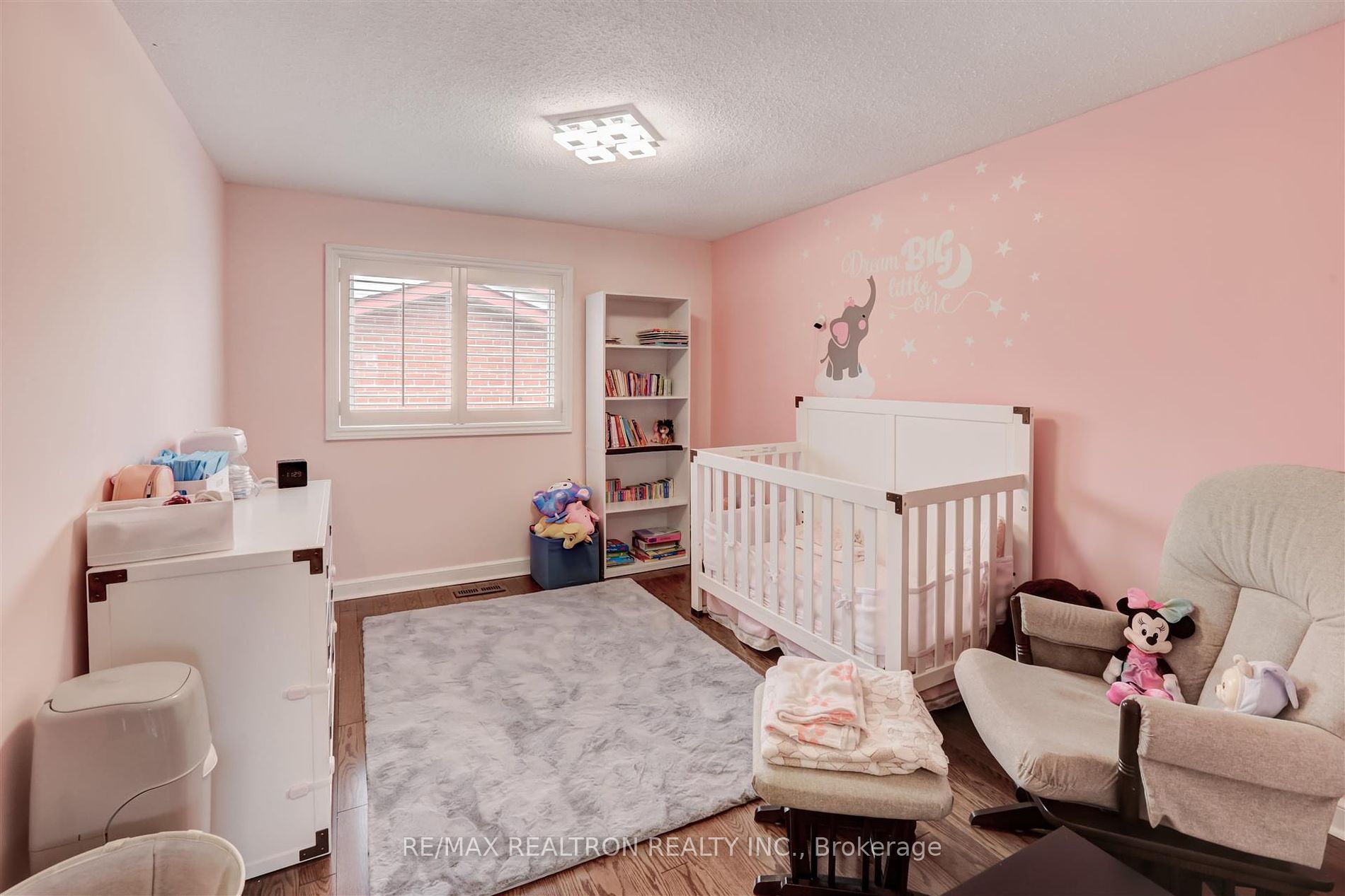 64 Cardinal Cres