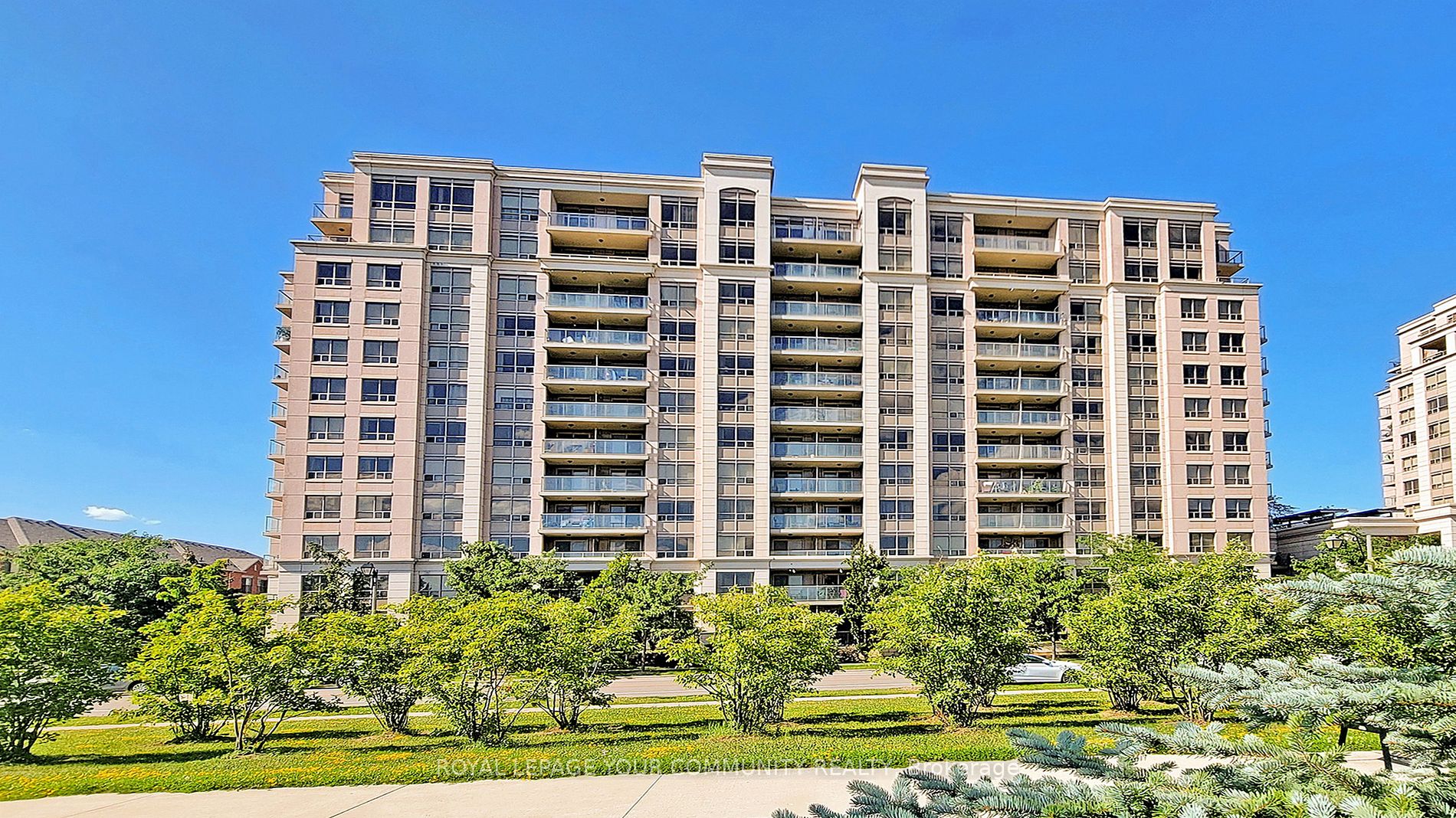 39 Galleria Pkwy, #Uph2
