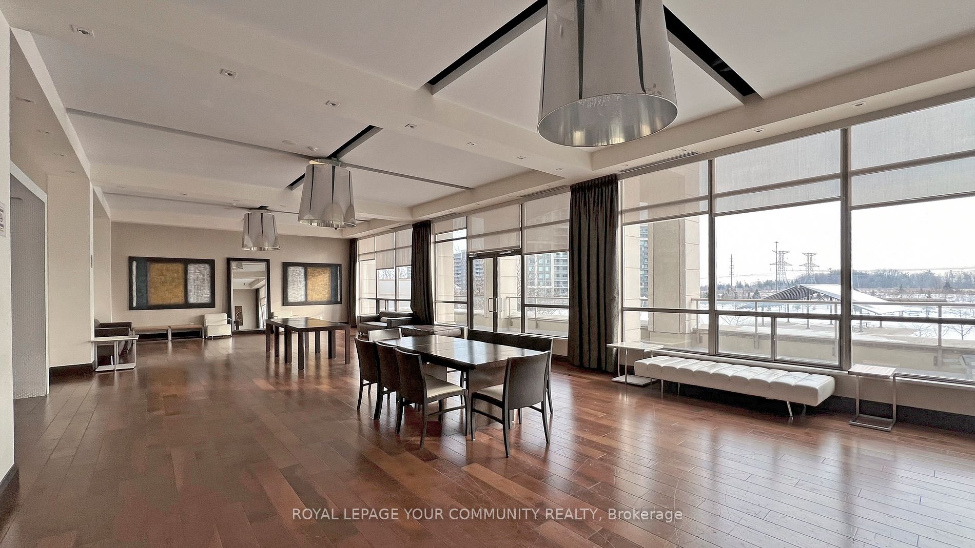 39 Galleria Pkwy, #Uph2
