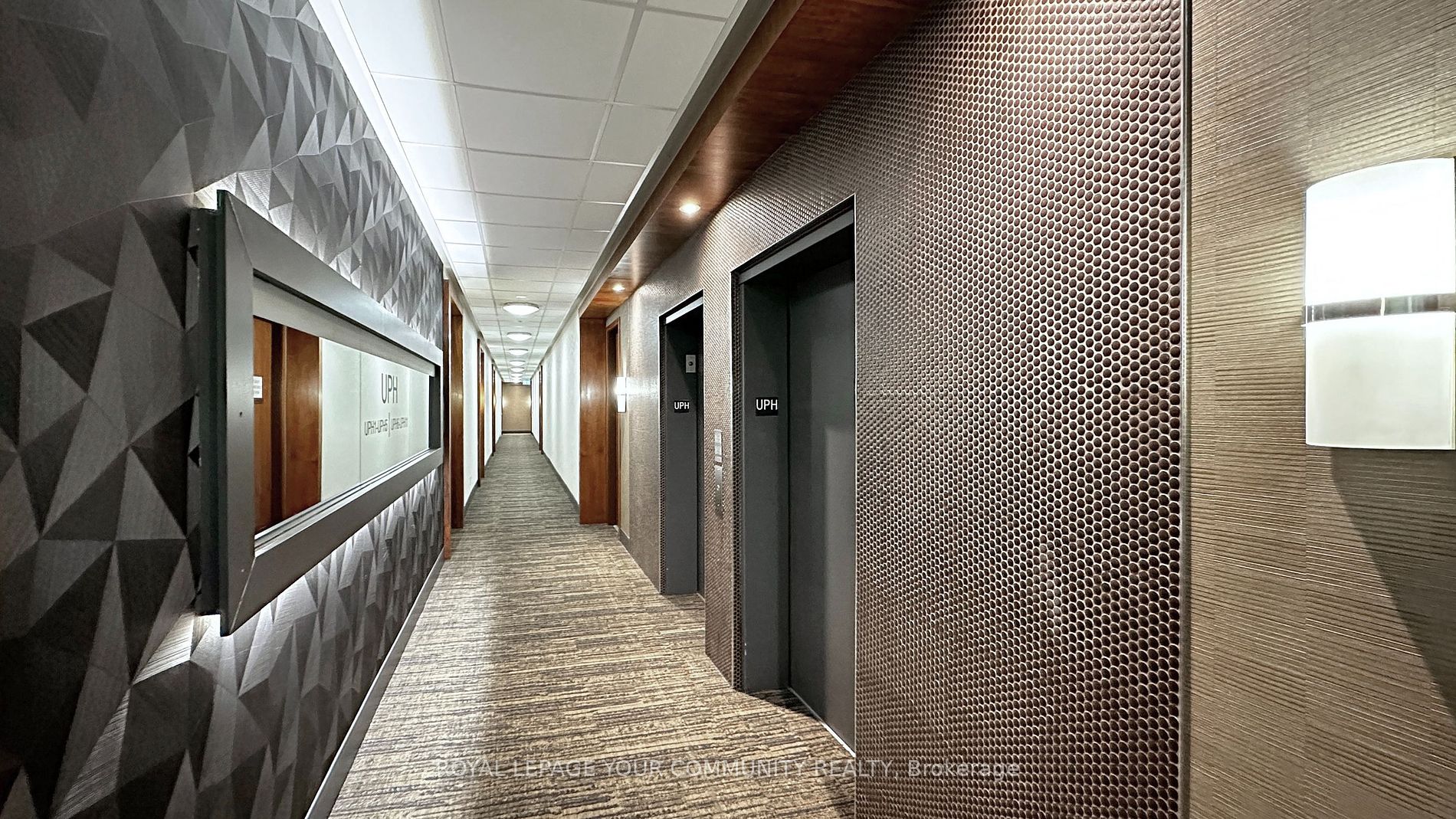 39 Galleria Pkwy, #Uph2