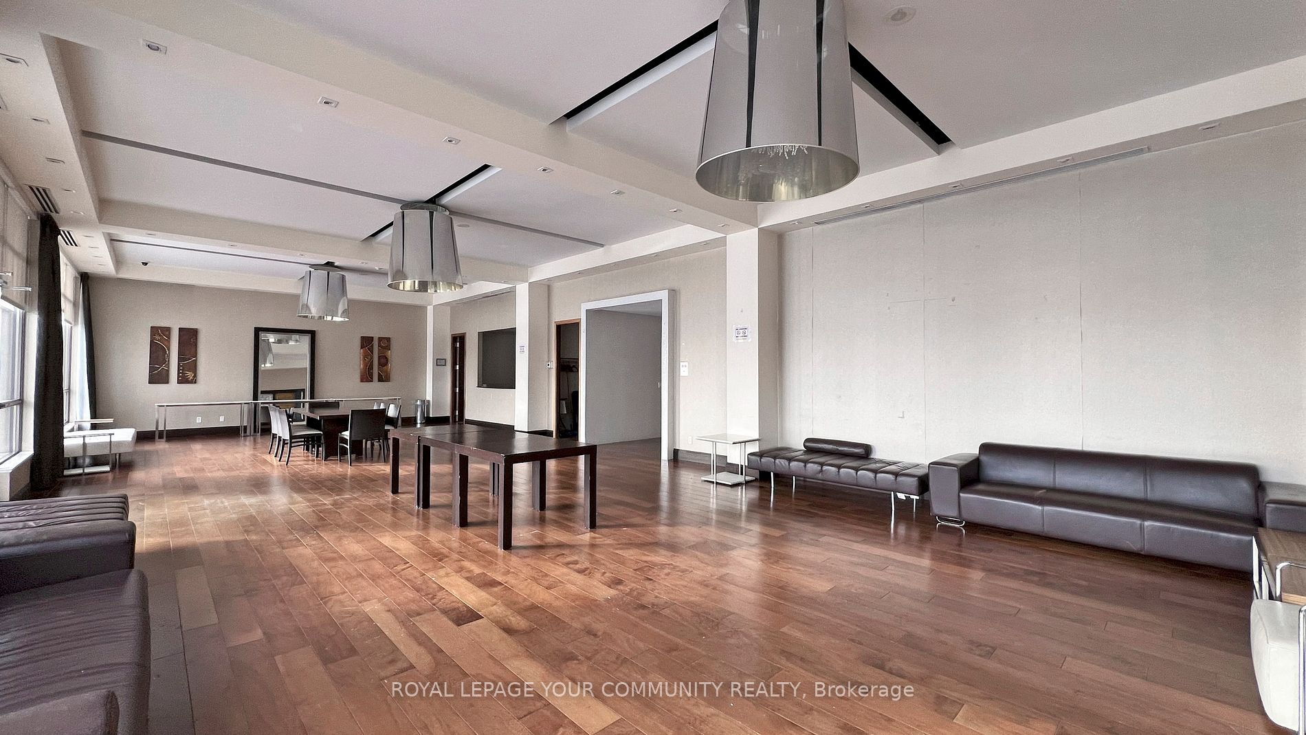 39 Galleria Pkwy, #Uph2