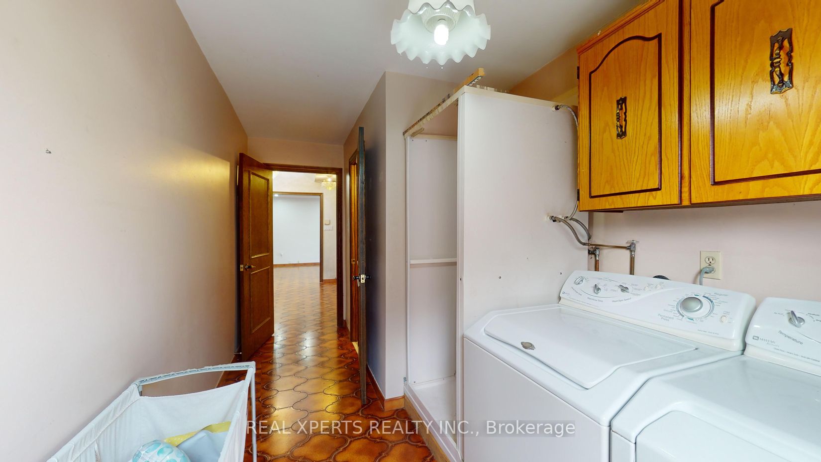 157 Jeanne Dr