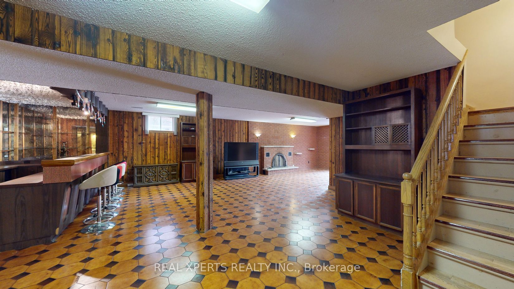 157 Jeanne Dr