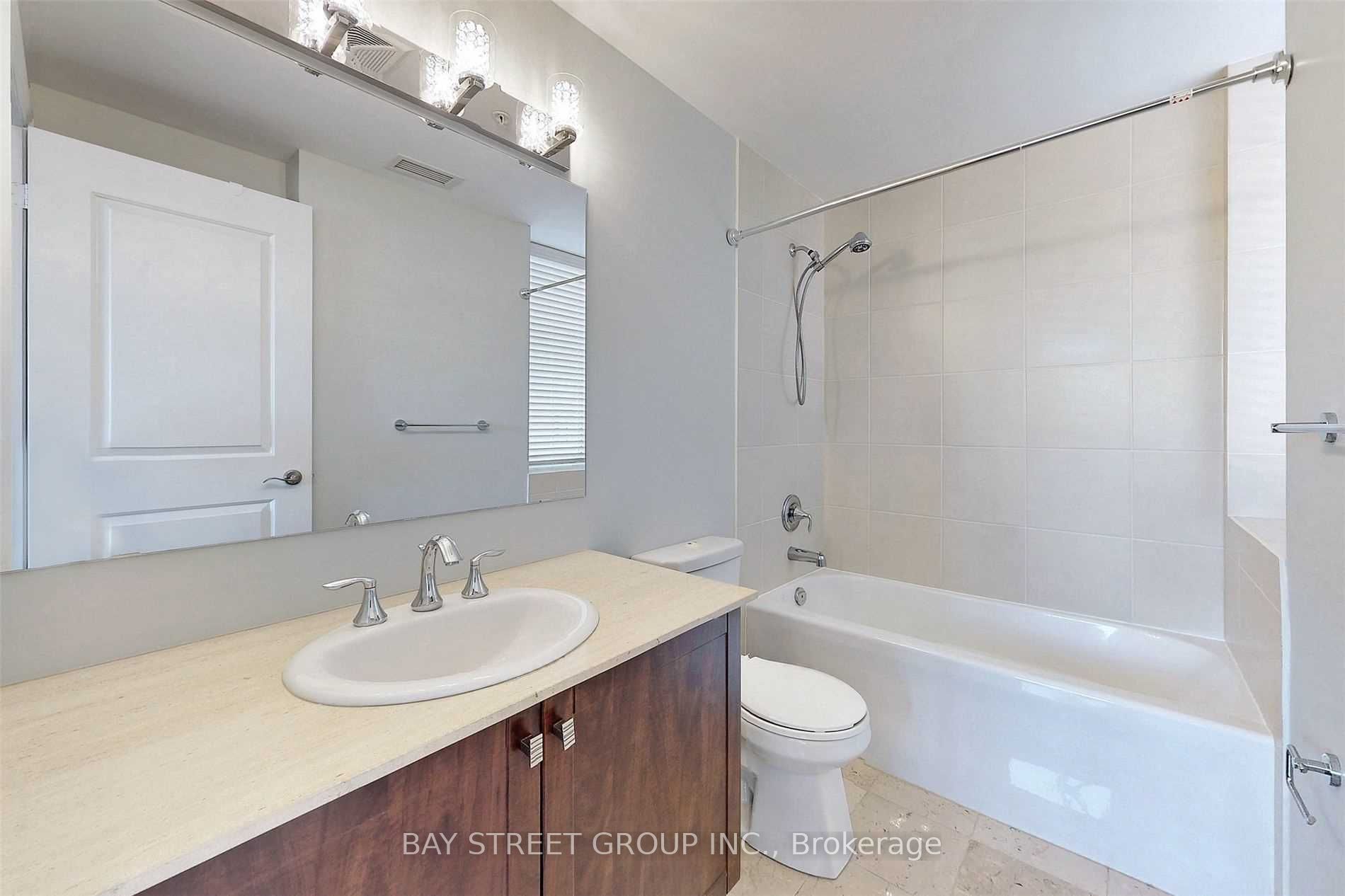 68 Main St N, #234
