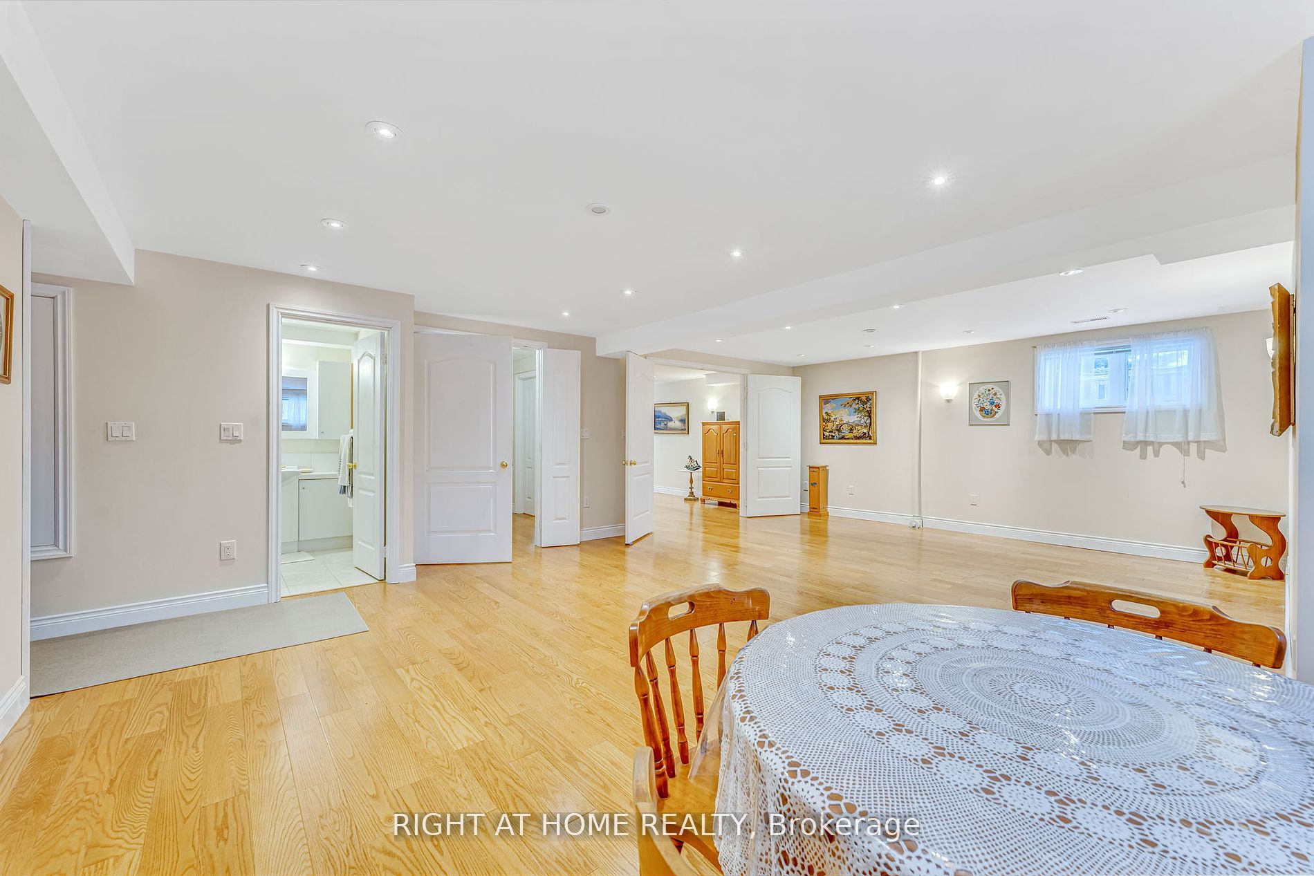1080 Broughton Lane