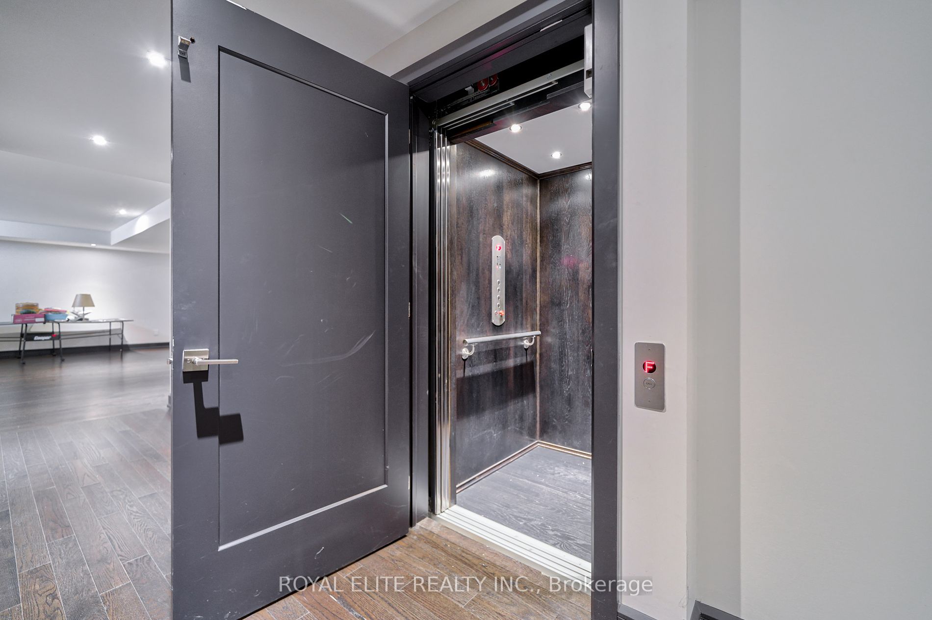 68 Keatley Dr