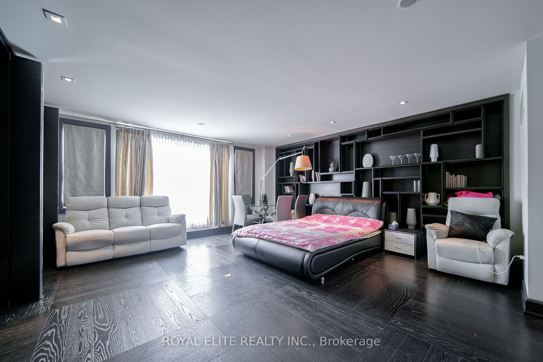 68 Keatley Dr