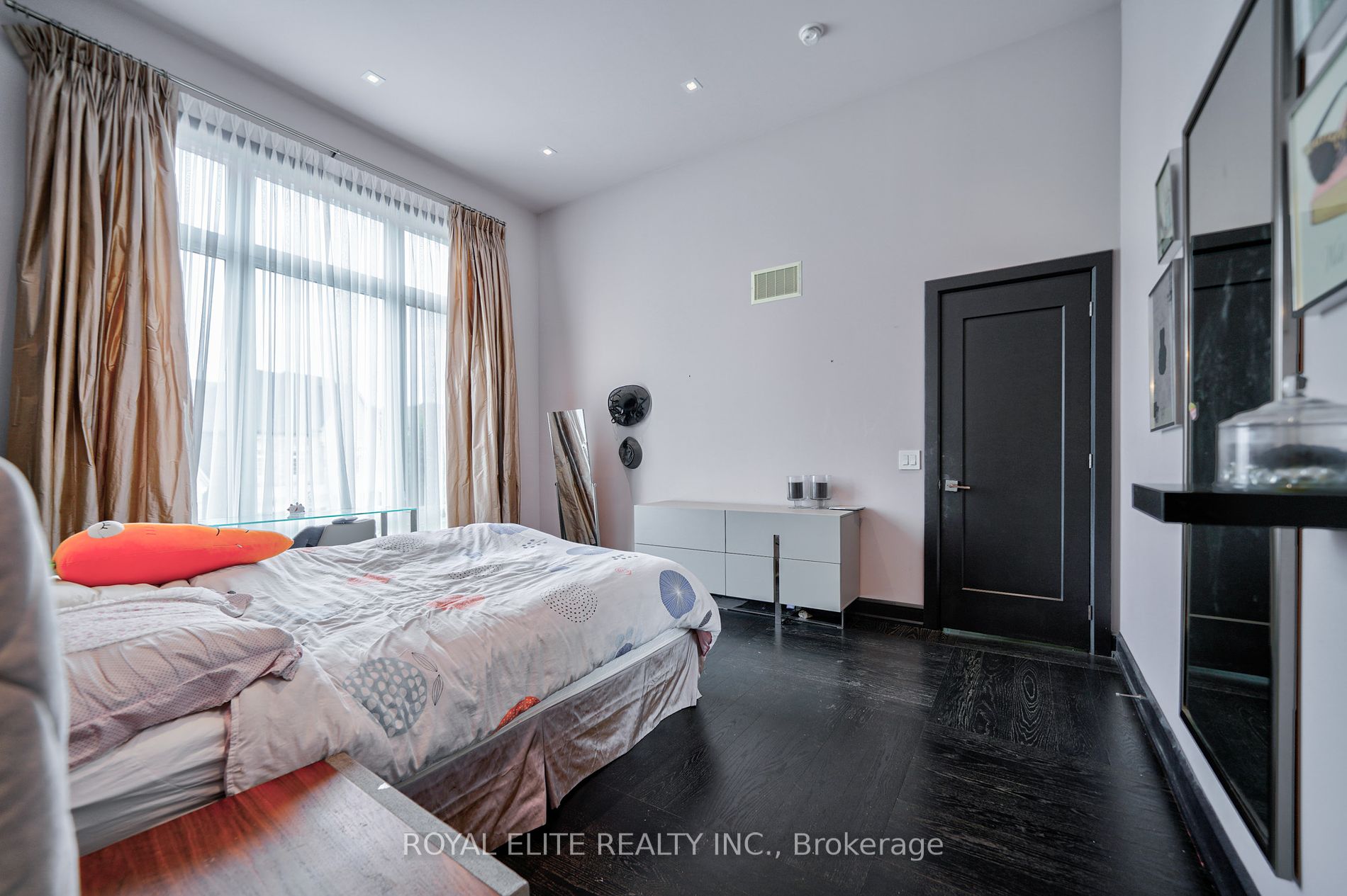68 Keatley Dr