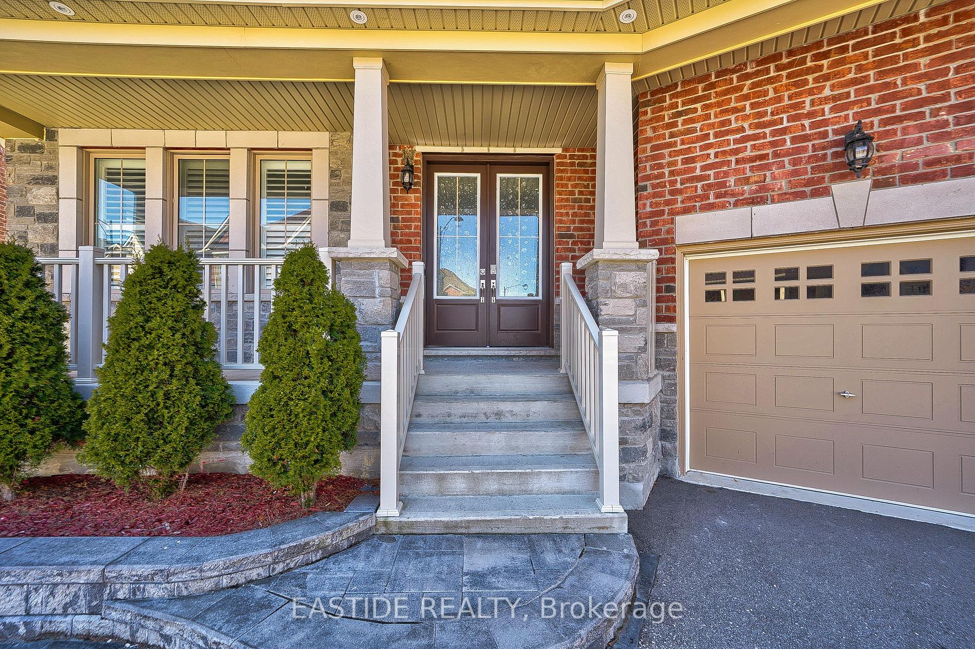 52 Ken Sinclair Cres