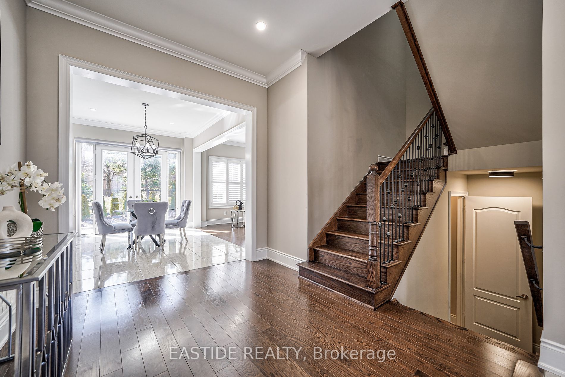 52 Ken Sinclair Cres