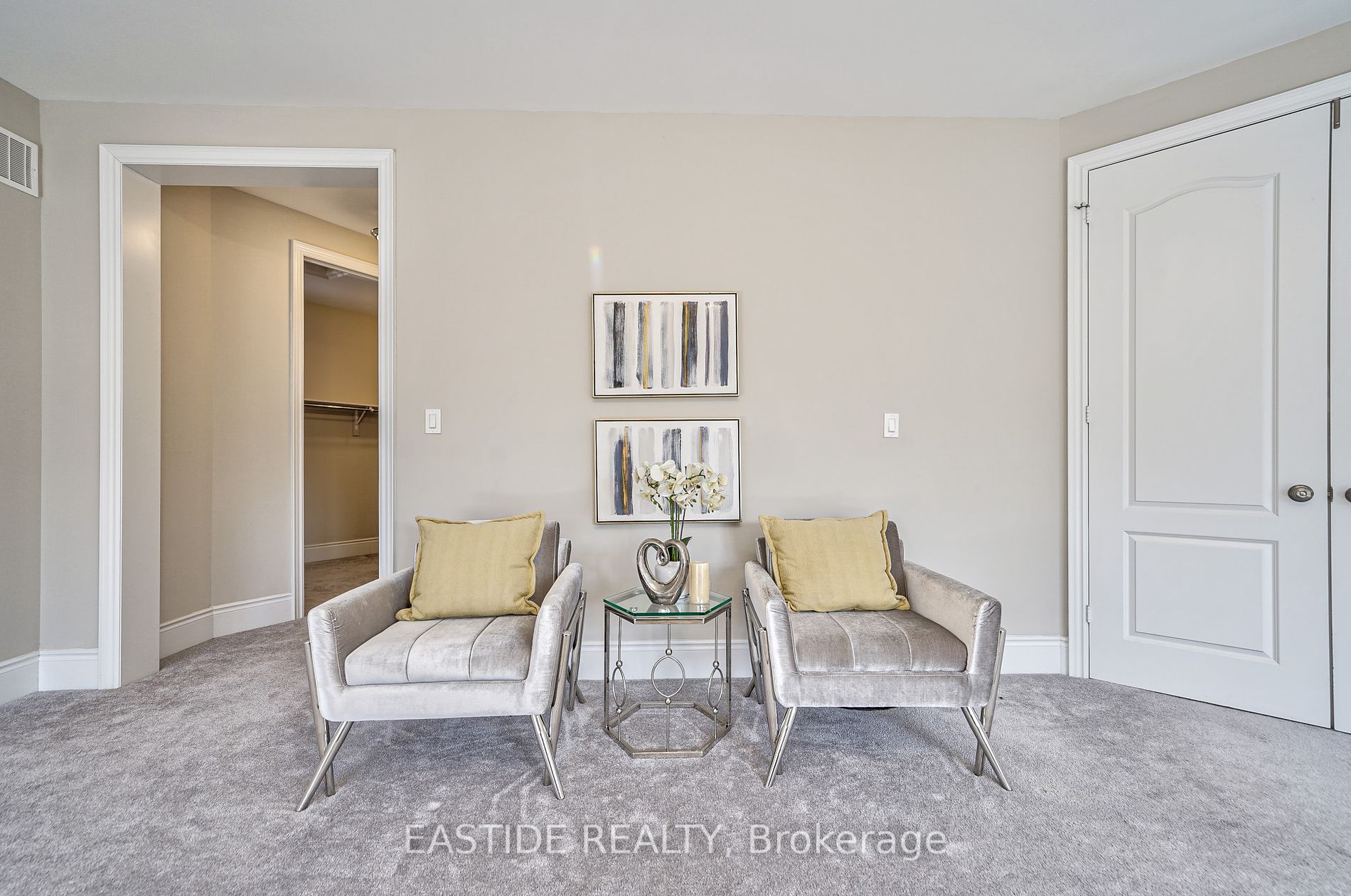 52 Ken Sinclair Cres