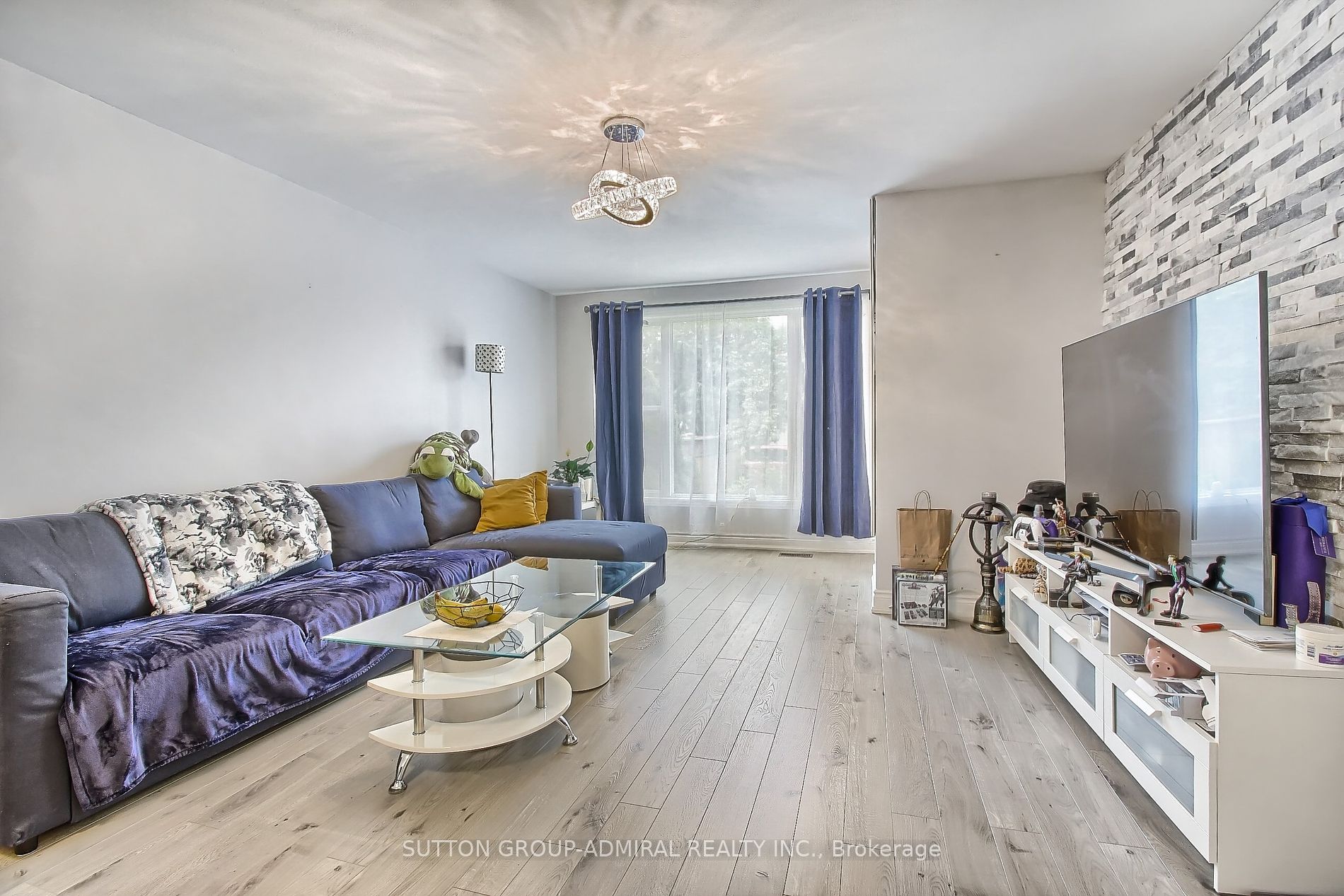 211 Axminster Drive