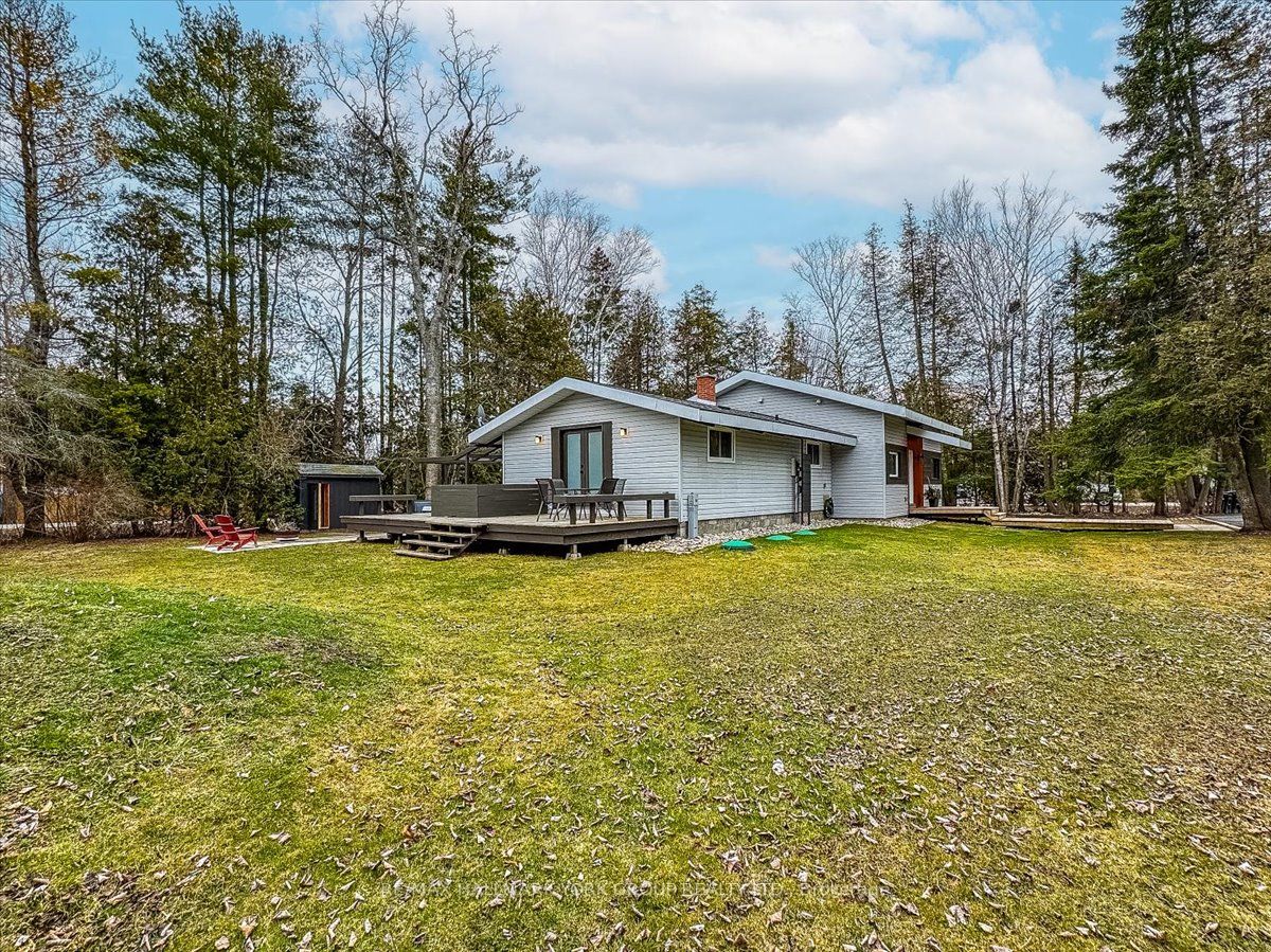 500 Mapleview Drive E
