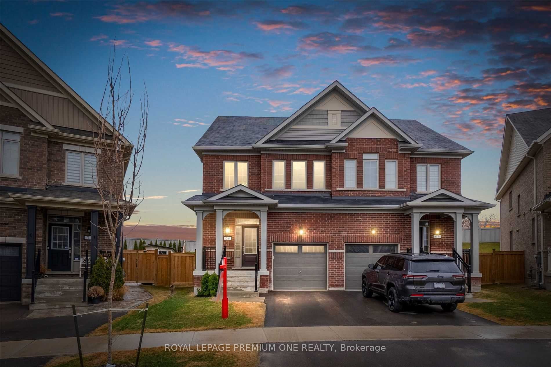 69 Casserley Cres