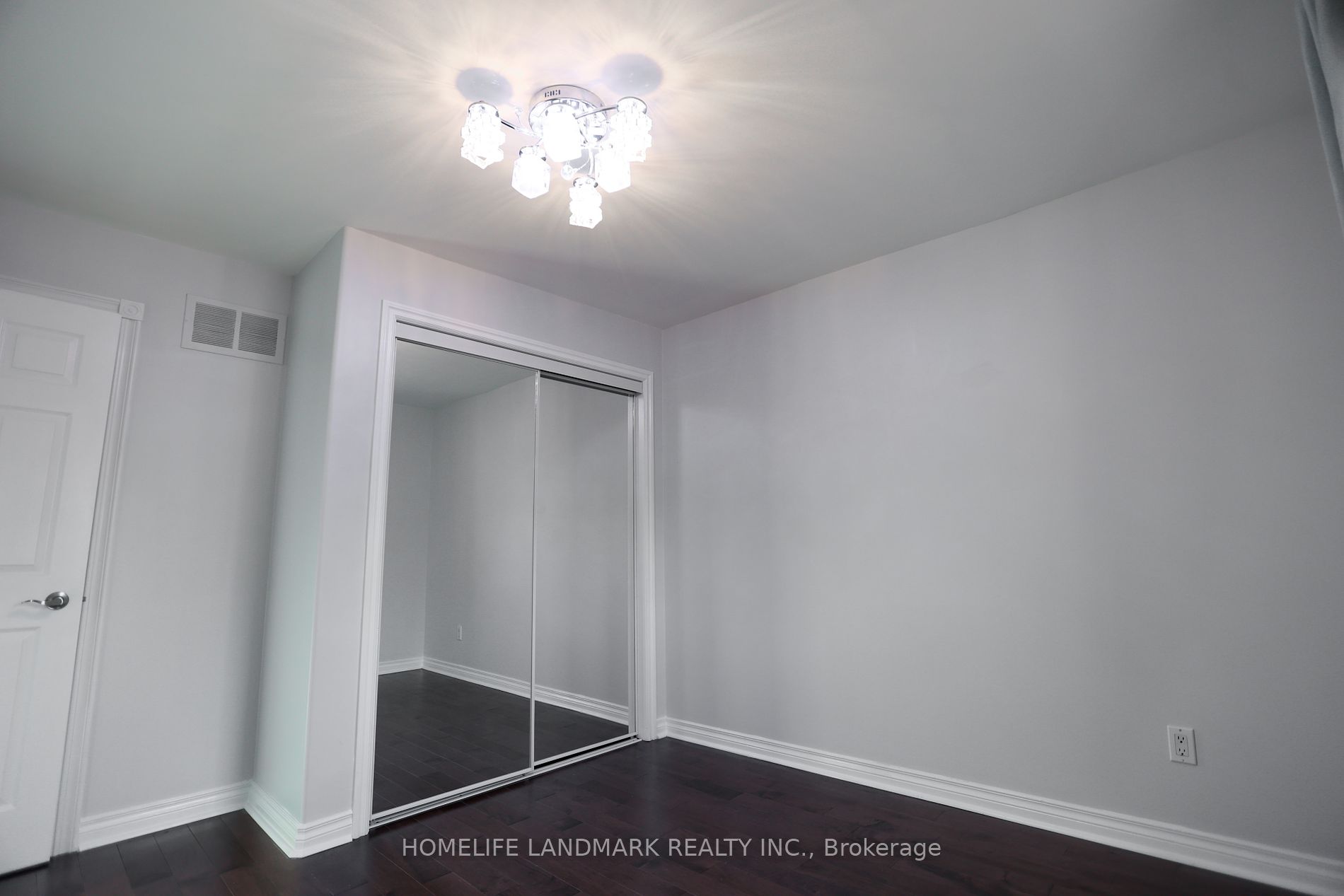 75 Somerset Cres