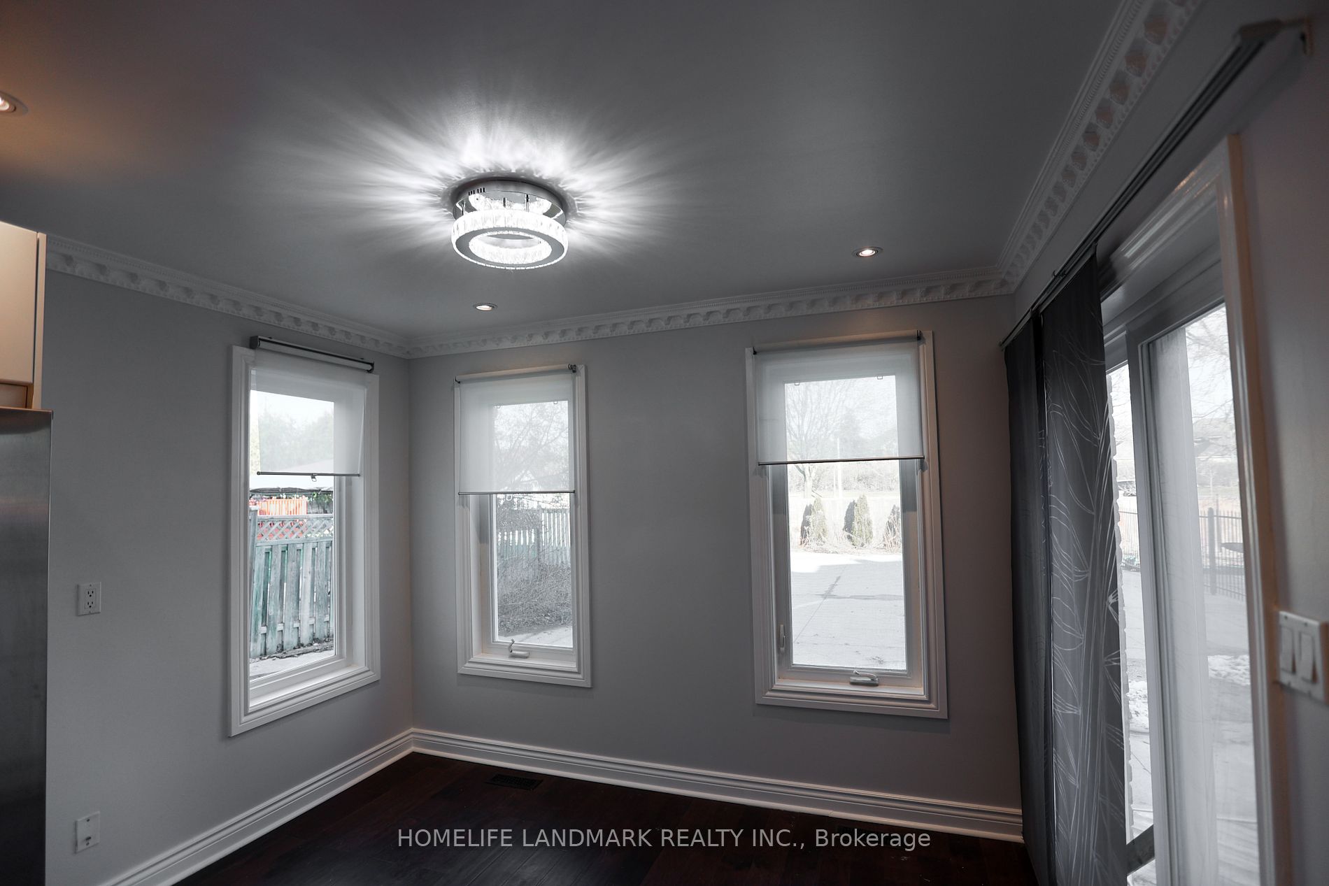 75 Somerset Cres