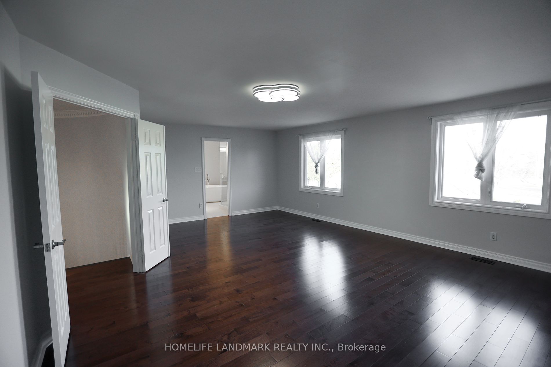 75 Somerset Cres