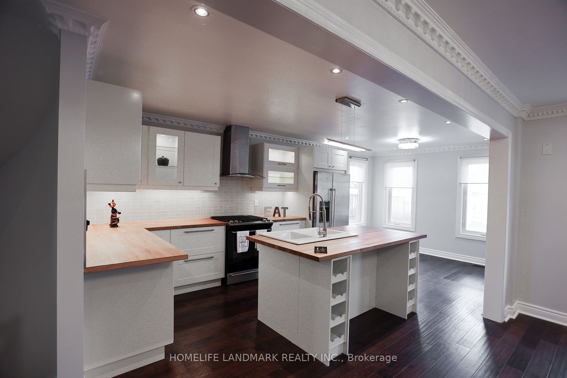 75 Somerset Cres