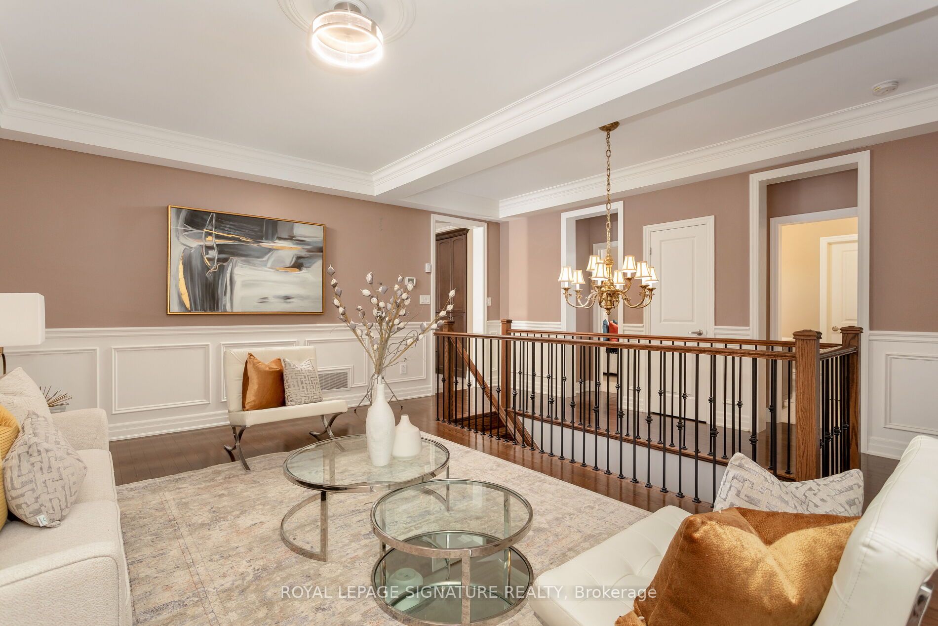12 Valley Point Crescent