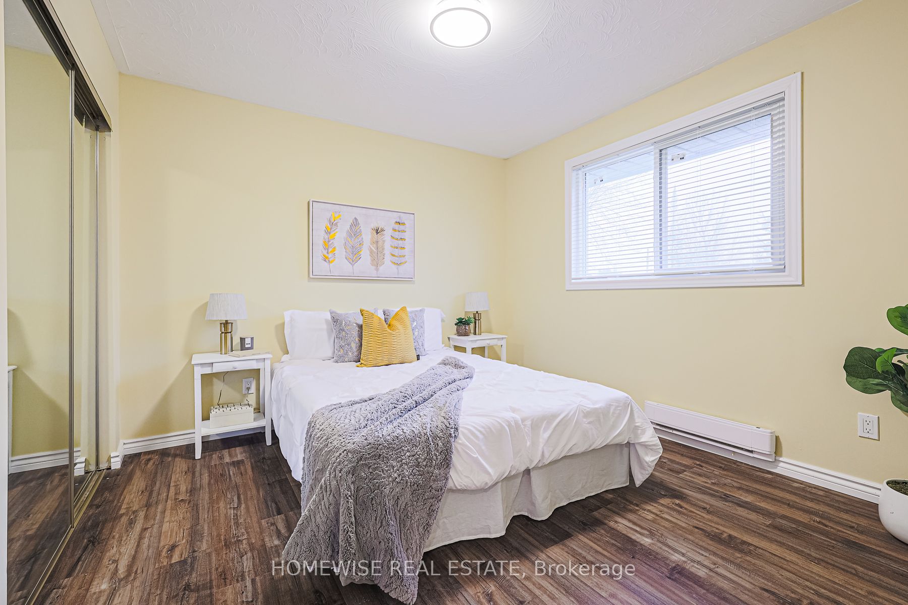 128 Moores Beach Road