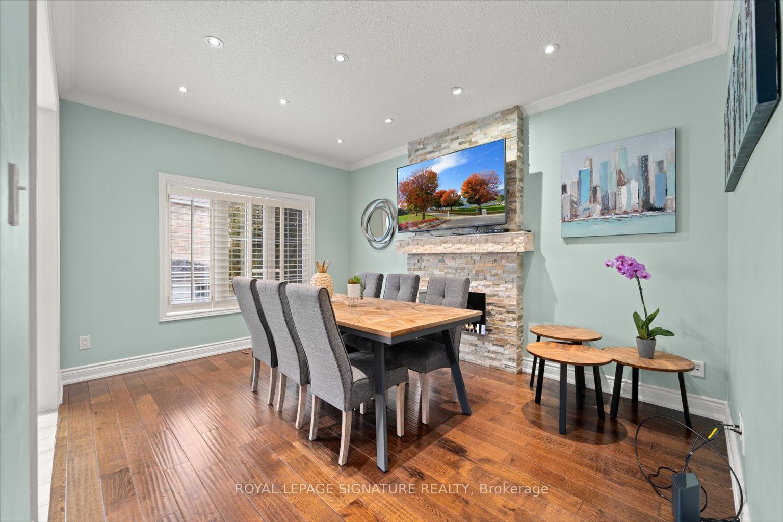 151 Bestview Cres
