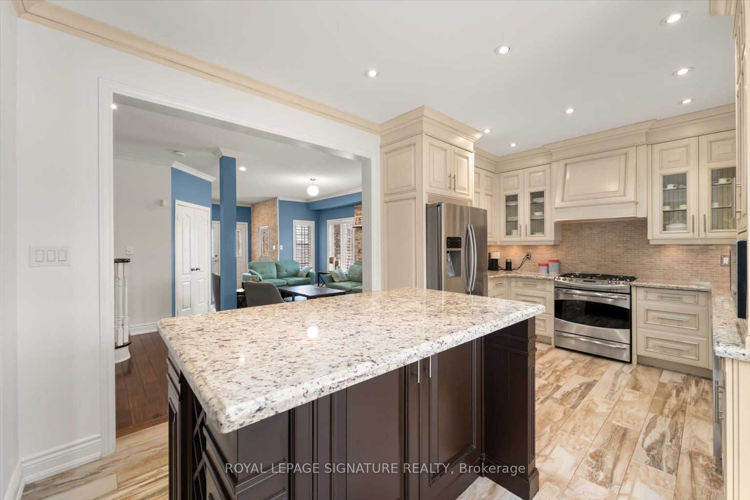 151 Bestview Cres