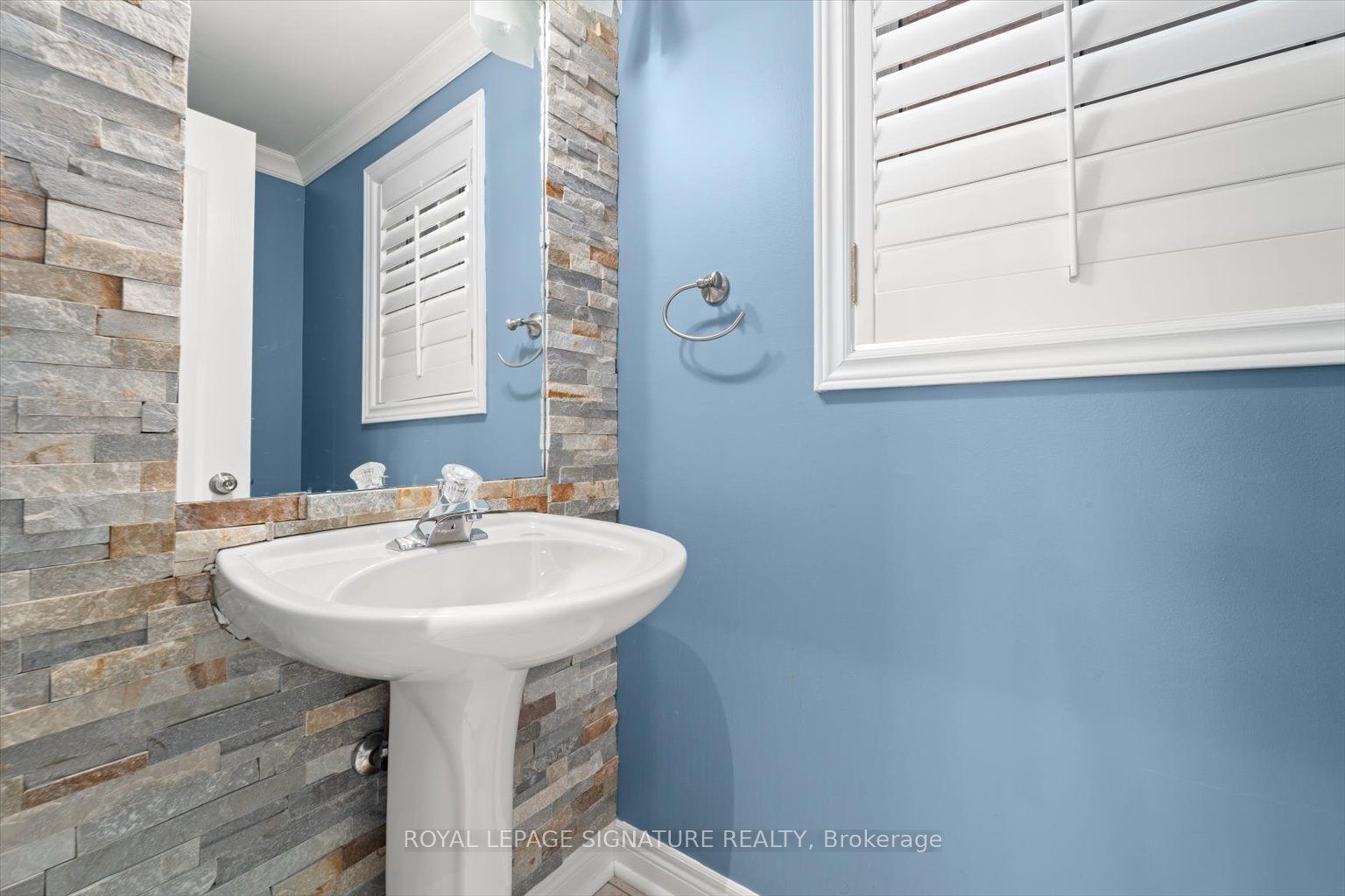 151 Bestview Cres
